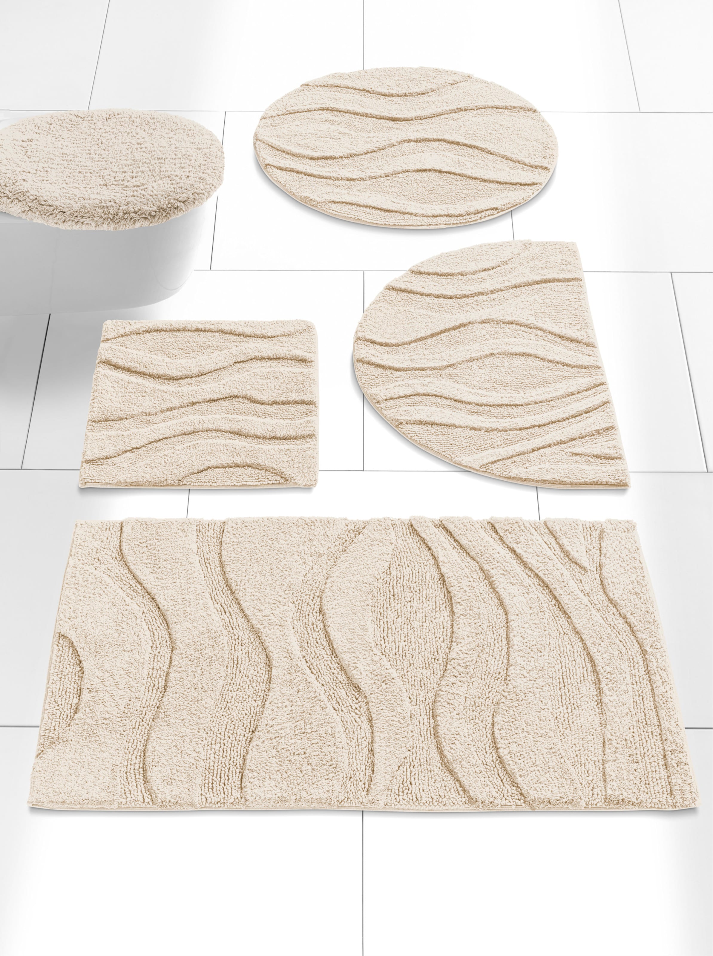 in sand günstig Kaufen-Badteppich in sand von heine home. Badteppich in sand von heine home <![CDATA[Badteppich Wellen-Optik mit 3D-Effekt. Schwere, saugstarke Baumwoll-Qualität. Eingefasster Rand. Für Fußbodenheizung geeignet.]]>. 