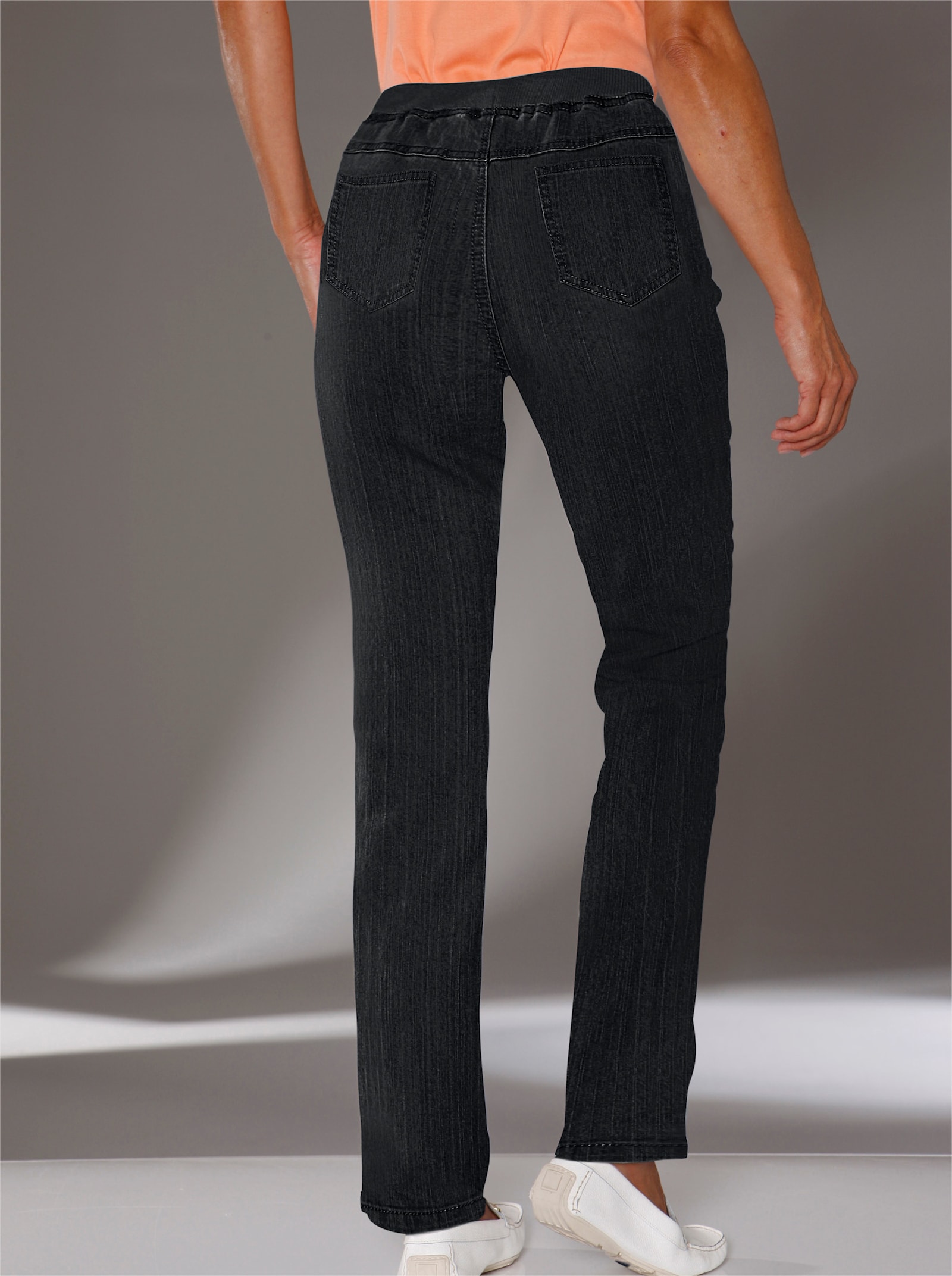 Stretch-Jeans mit Rundum-Dehnbund - black-denim