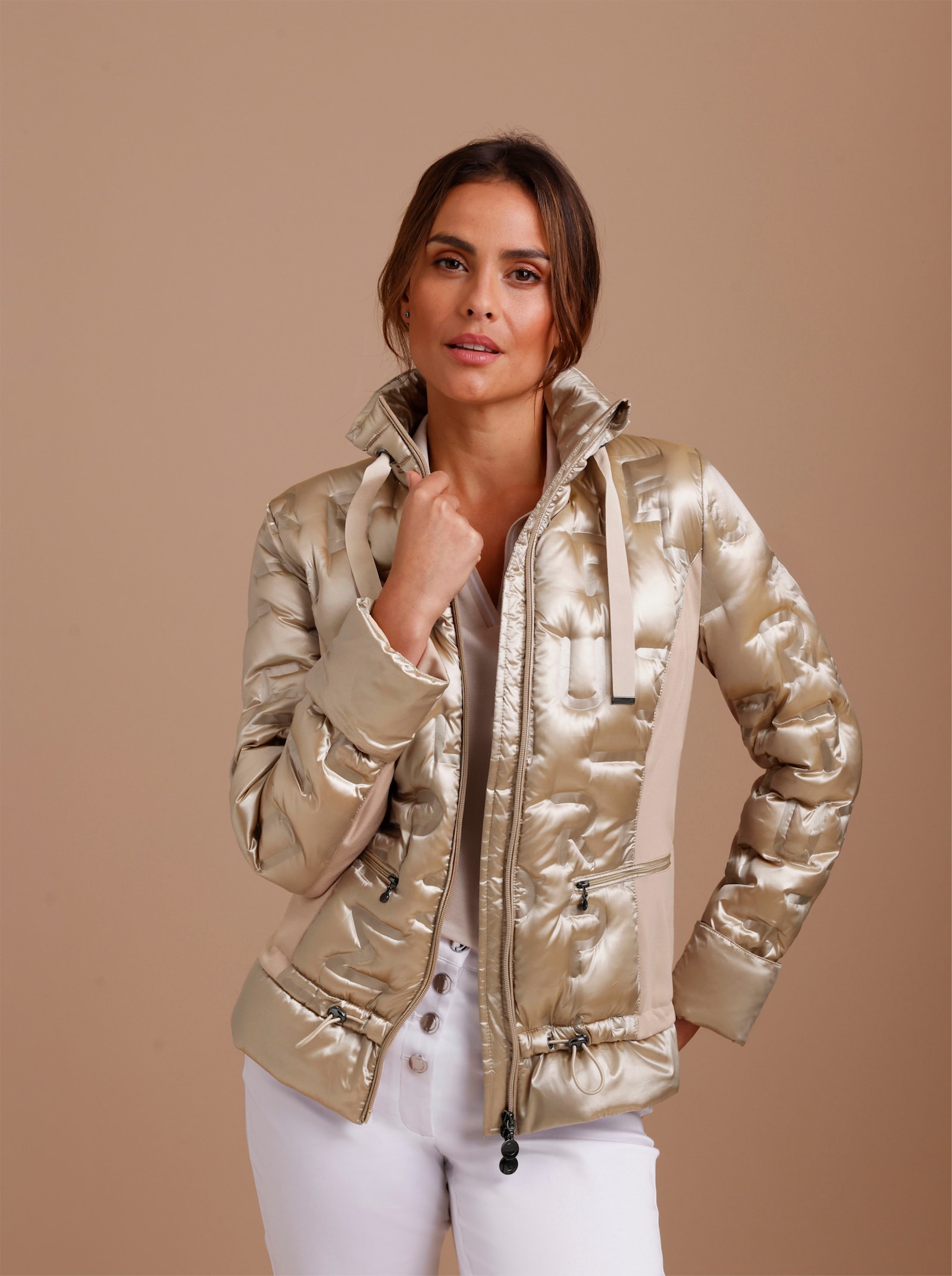 CREATION L PREMIUM Leichtdaunenjacke in Stepp-Optik - beige