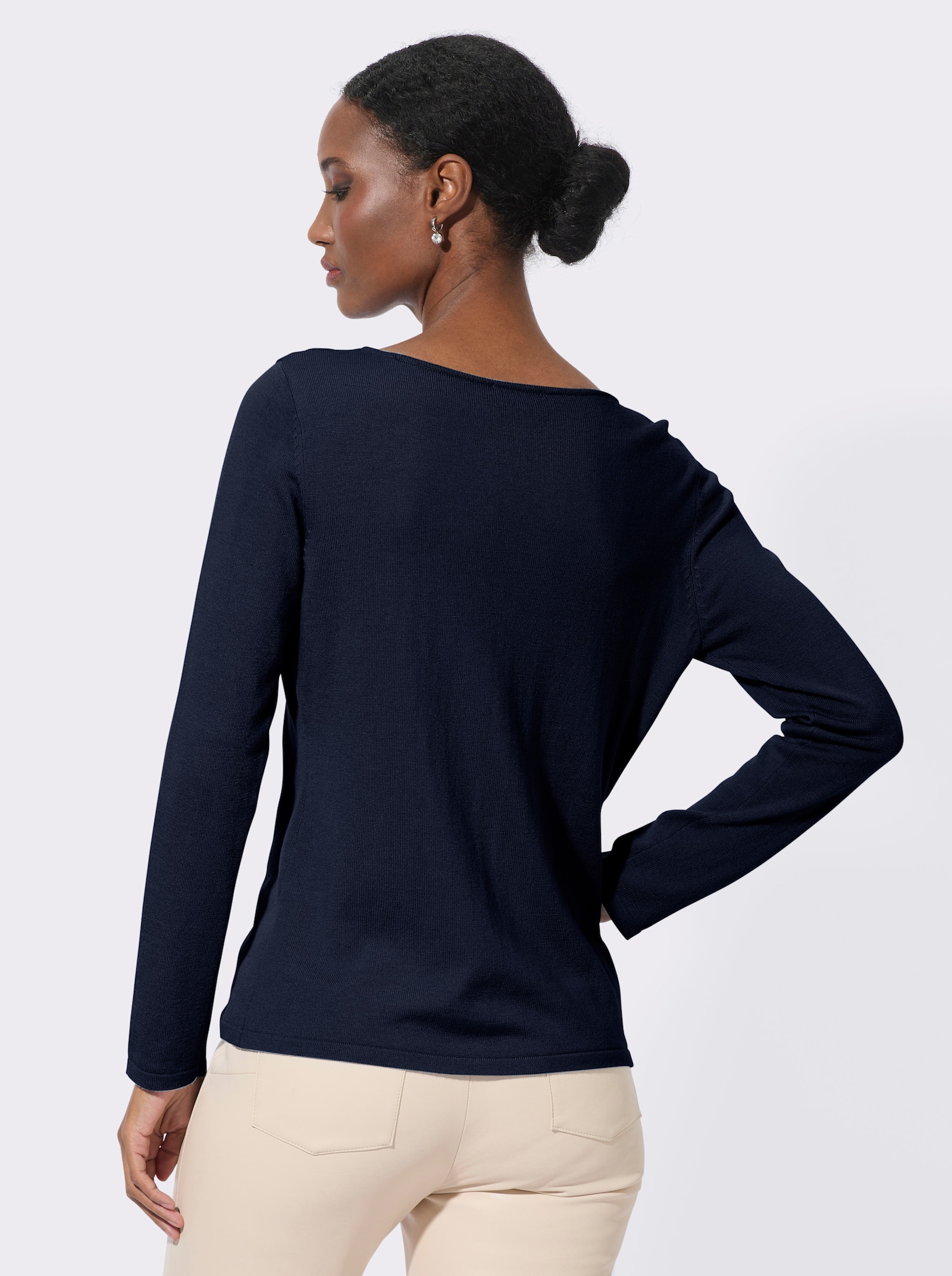 Pull en tricot fin avec découpe - marine