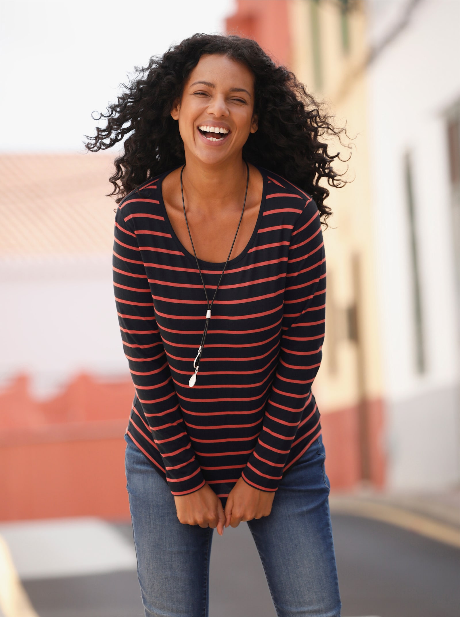 Ringelshirt aus Baumwolle und Modal - terra-schwarz-geringelt