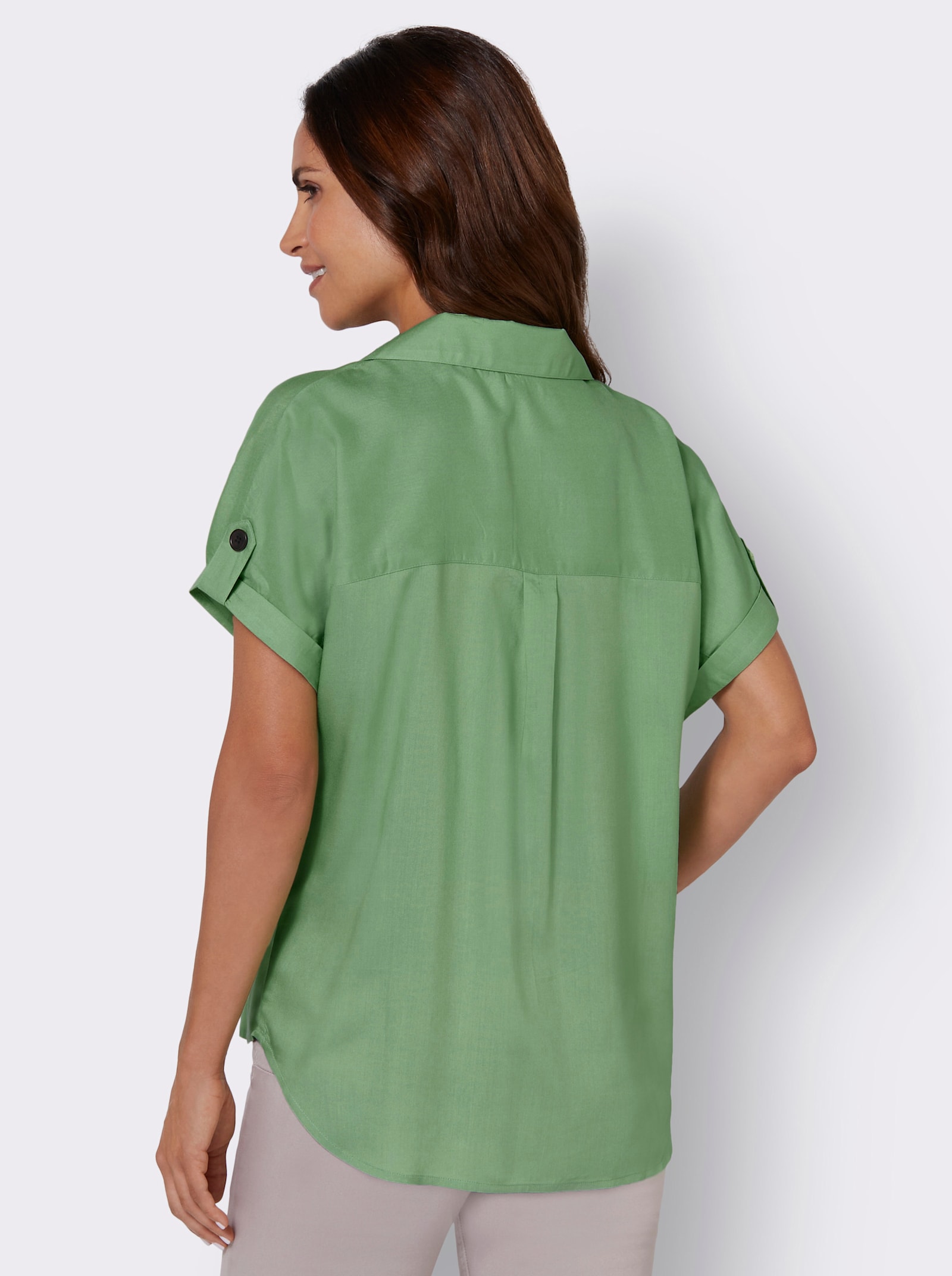 Kurzarmbluse mit aufgesetzten Brusttaschen - apfel