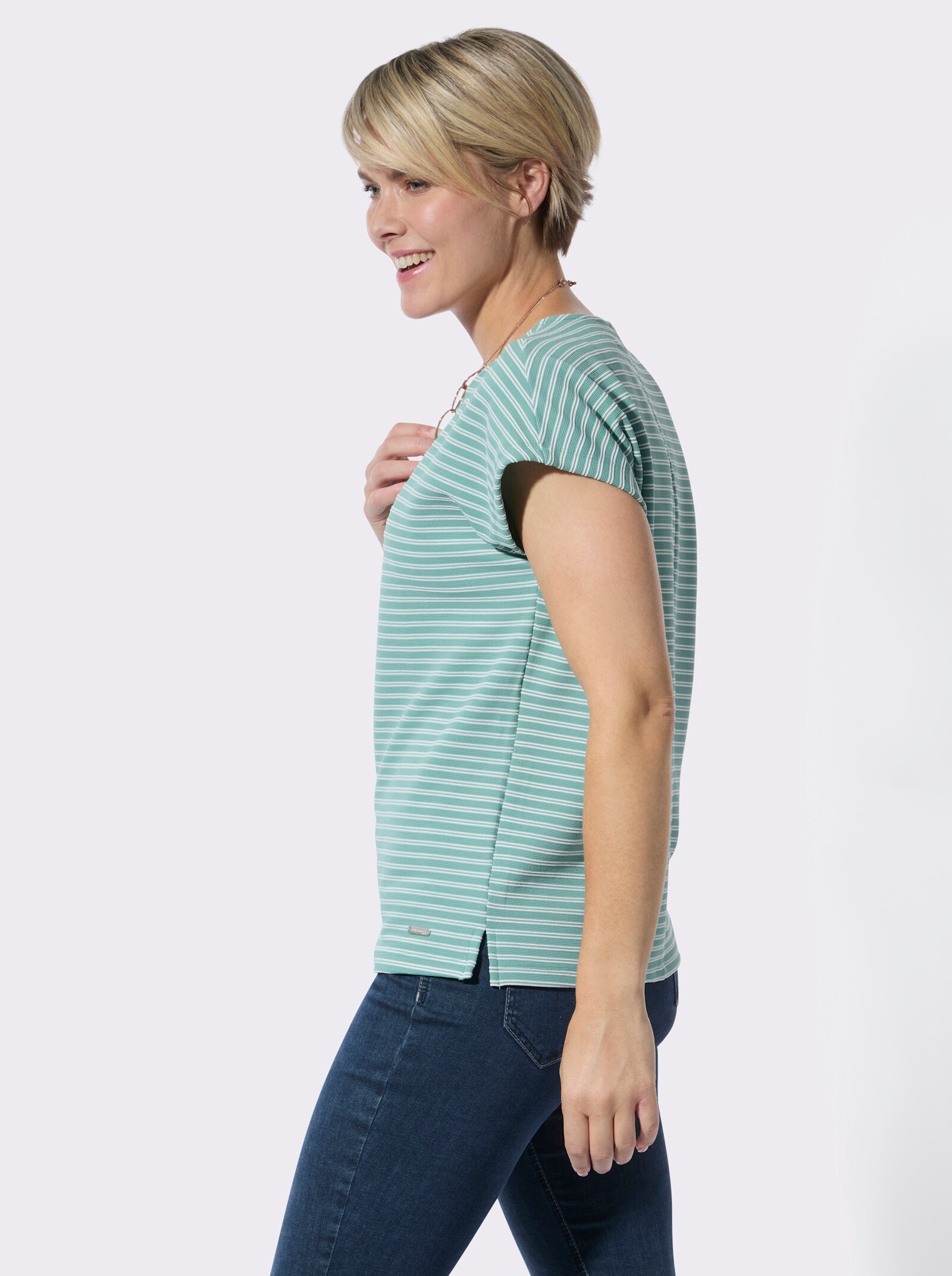 Rundhalsshirt mit zweifarbigem Jacquardmuster - salbei-ecru-geringelt