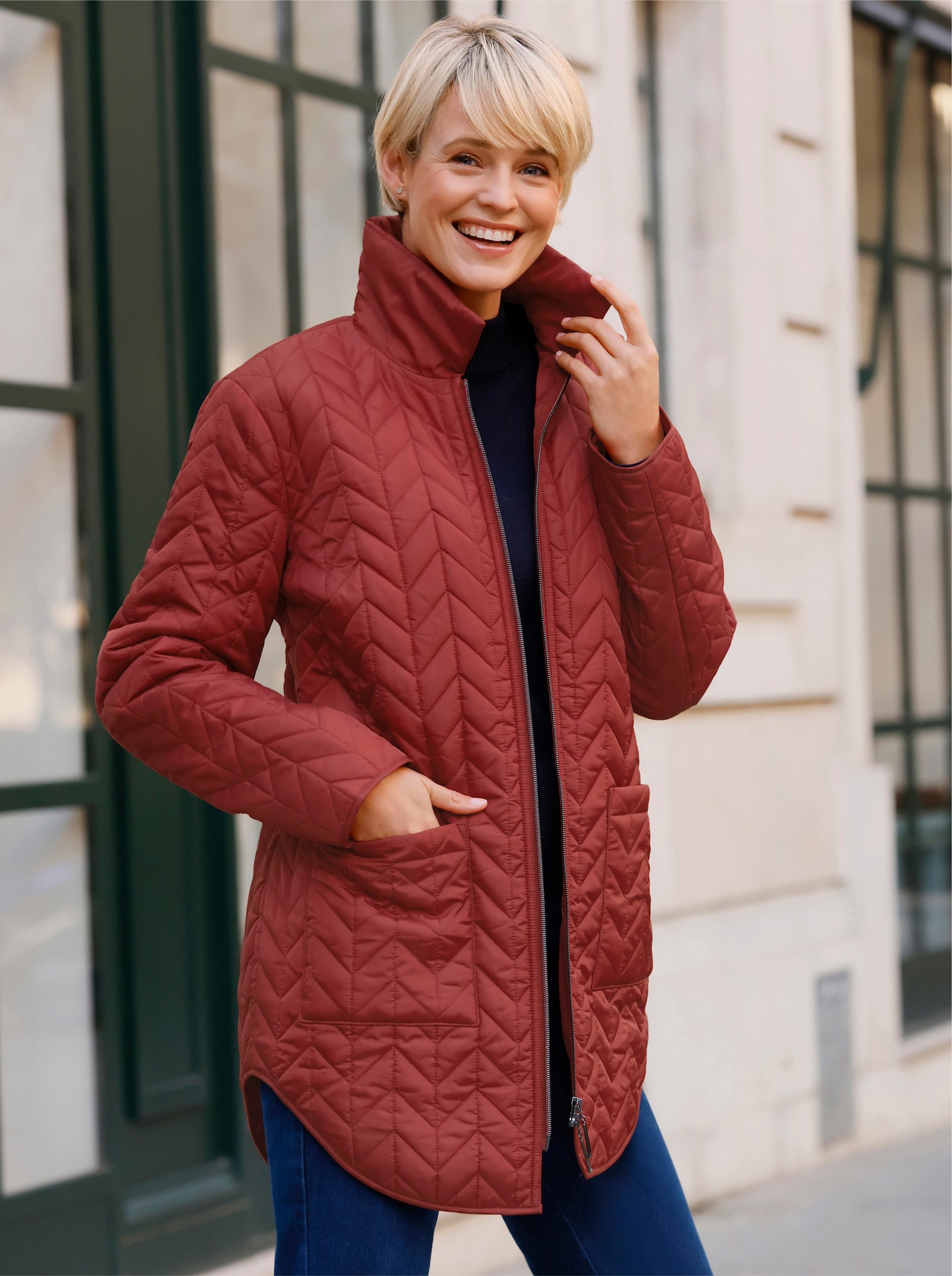 Longjacke mit Zickzack-Steppung - kirsche