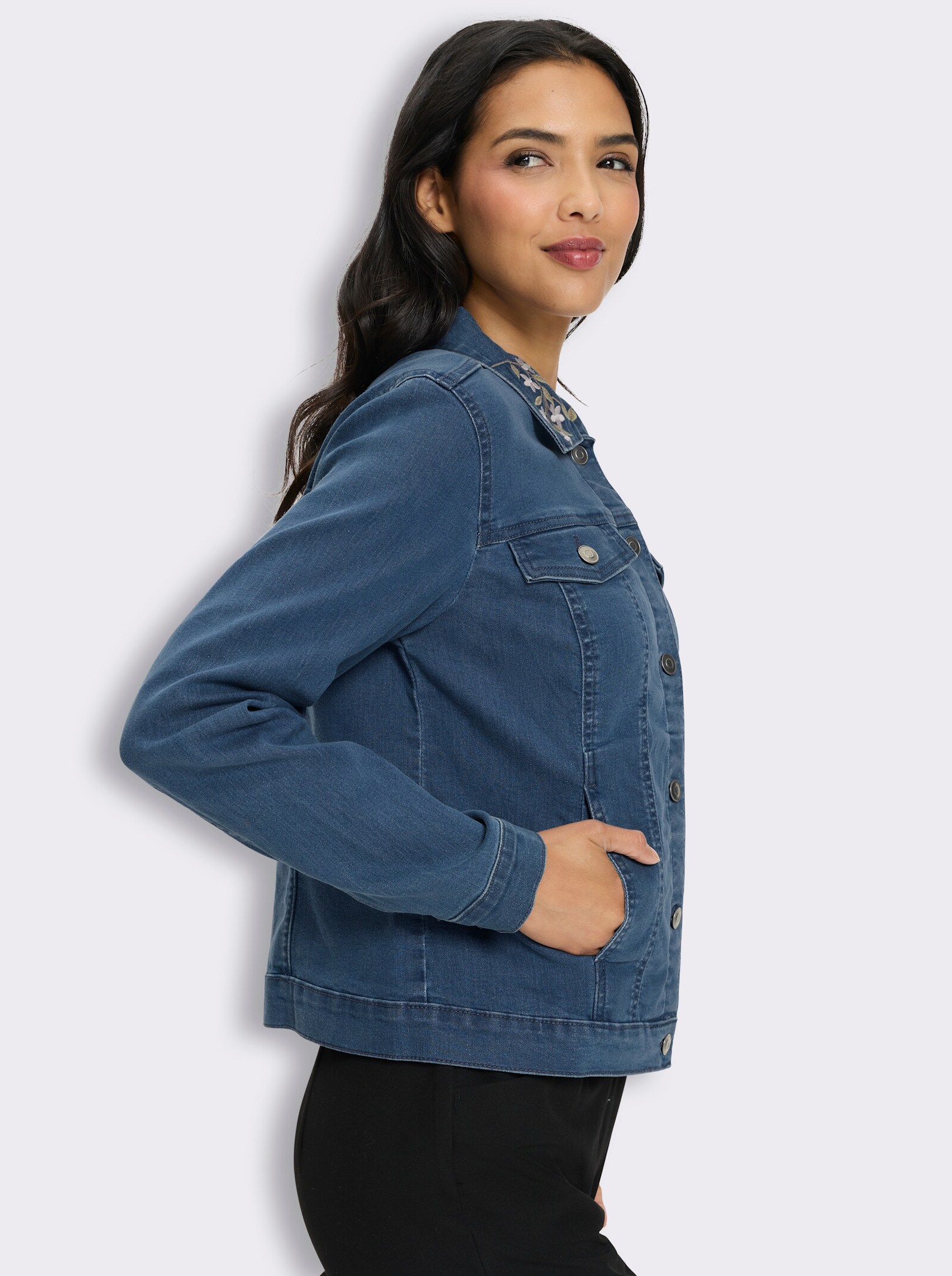 Jeansjacke mit Stickerei am Kragen - blue-stone-washed
