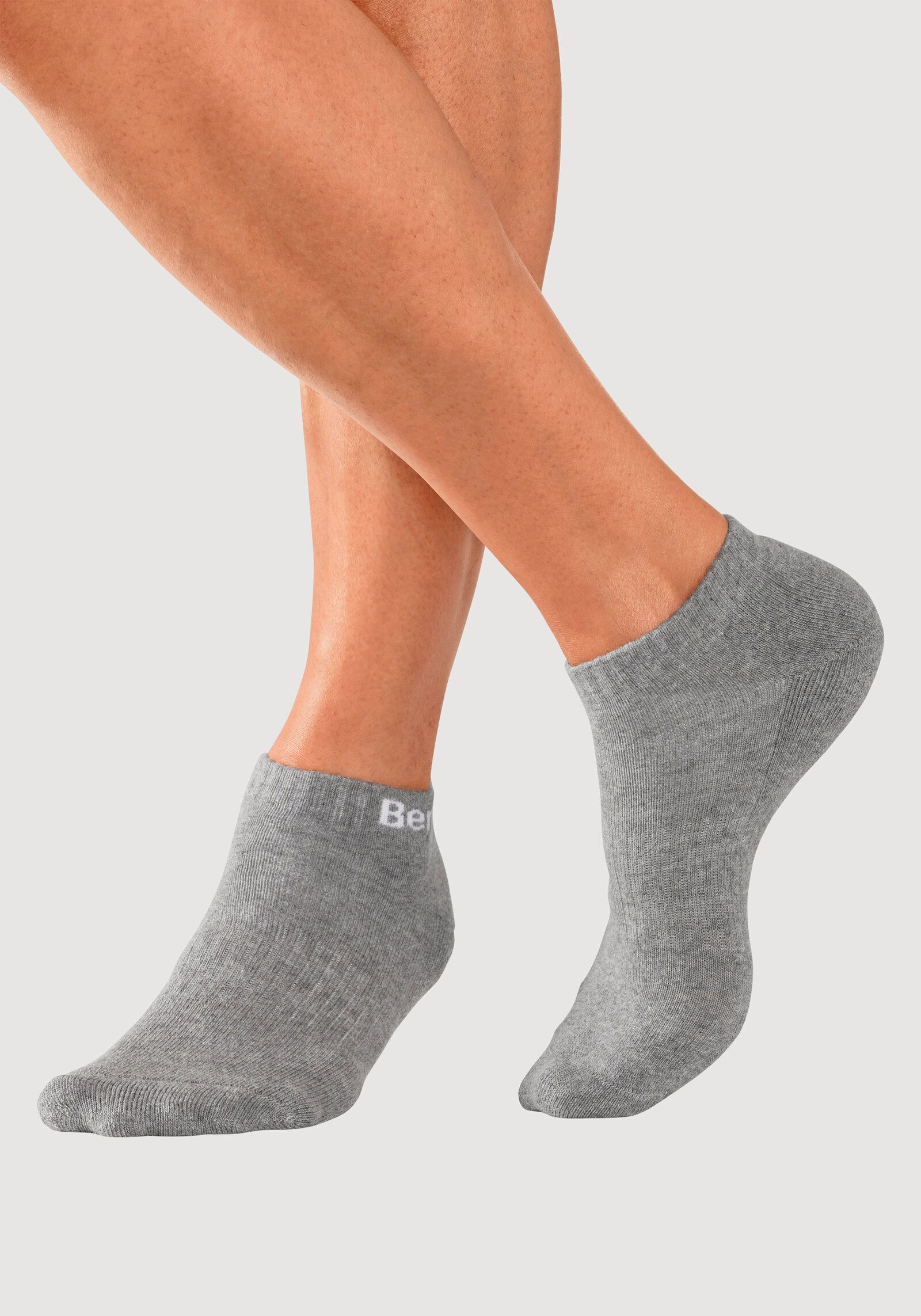 Bench. Sportsocken - 4x schwarz, 4x weiß, 4x grau-meliert