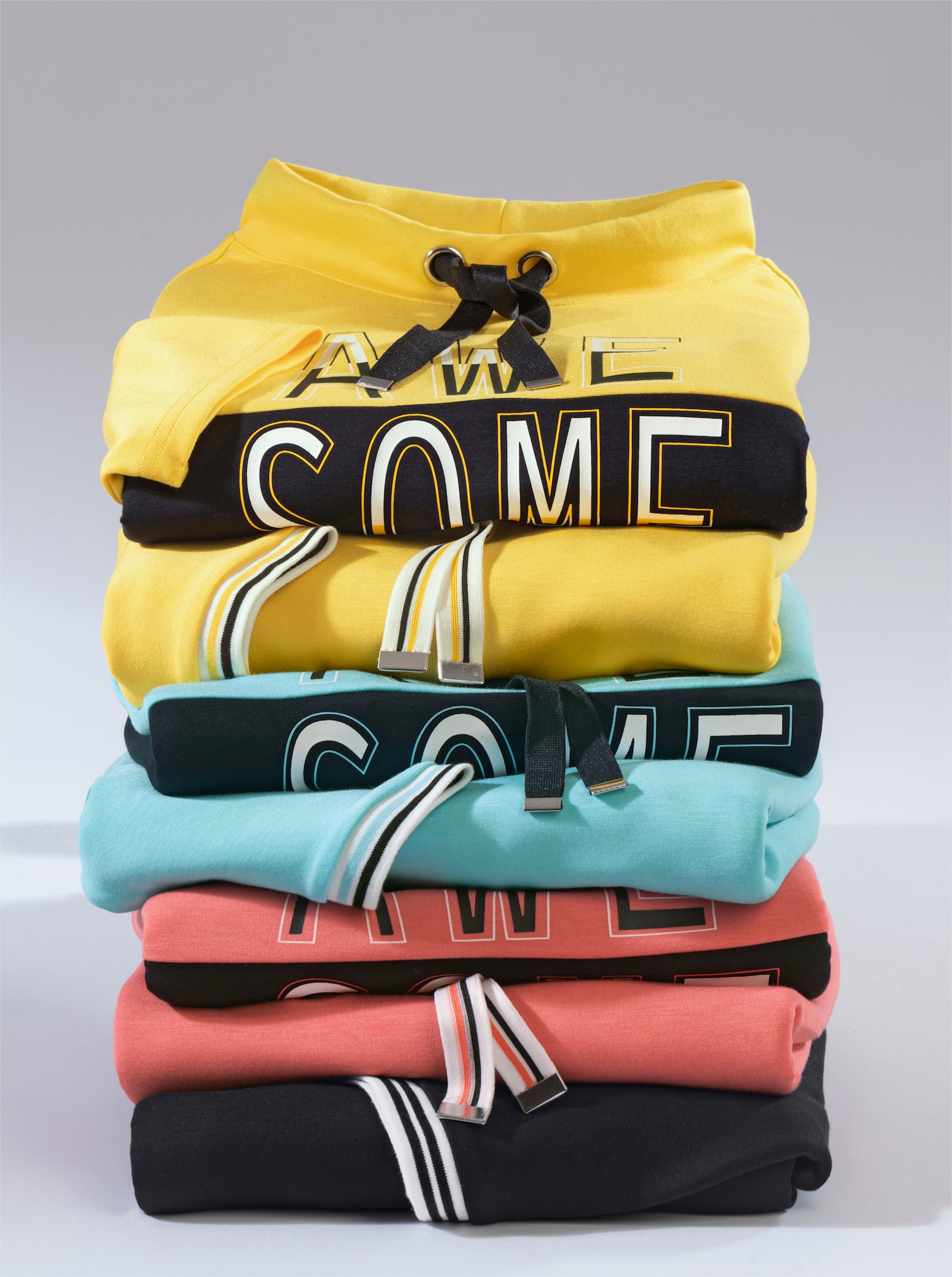 Stehkragenshirt in Super-Soft-Qualität - schwarz