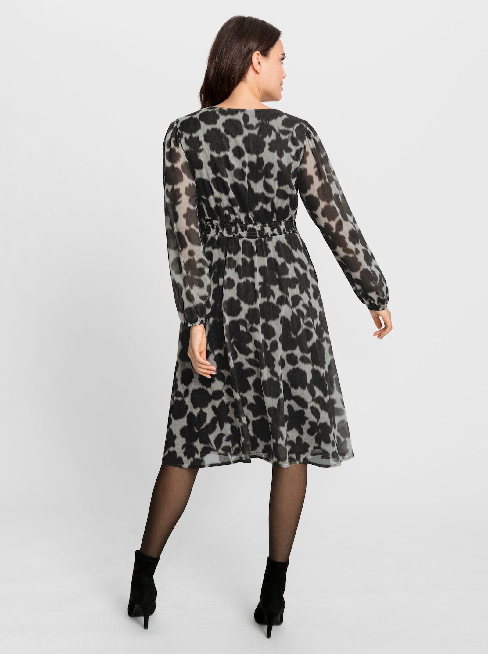 heine Druckkleid in Chiffon-Qualität, geblümt - champagner-schwarz-bedruckt