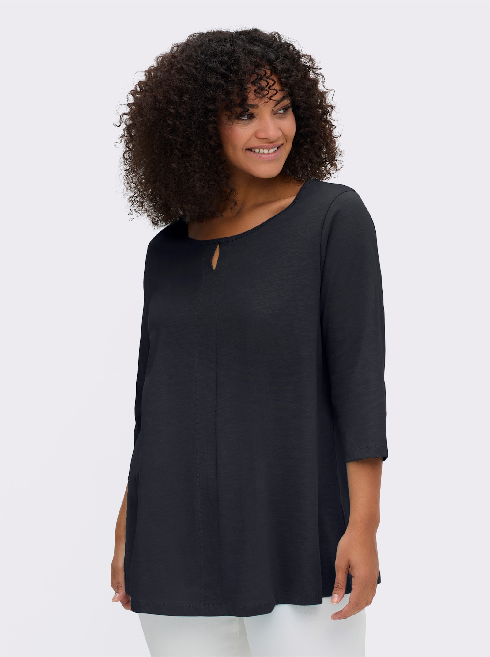 sheego 3/4-Arm-Shirt mit Cut-out vorn - tiefblau