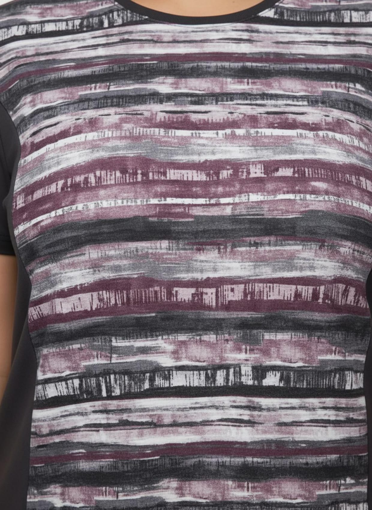 Funktionsshirt - schwarz-hortensie-bedruckt