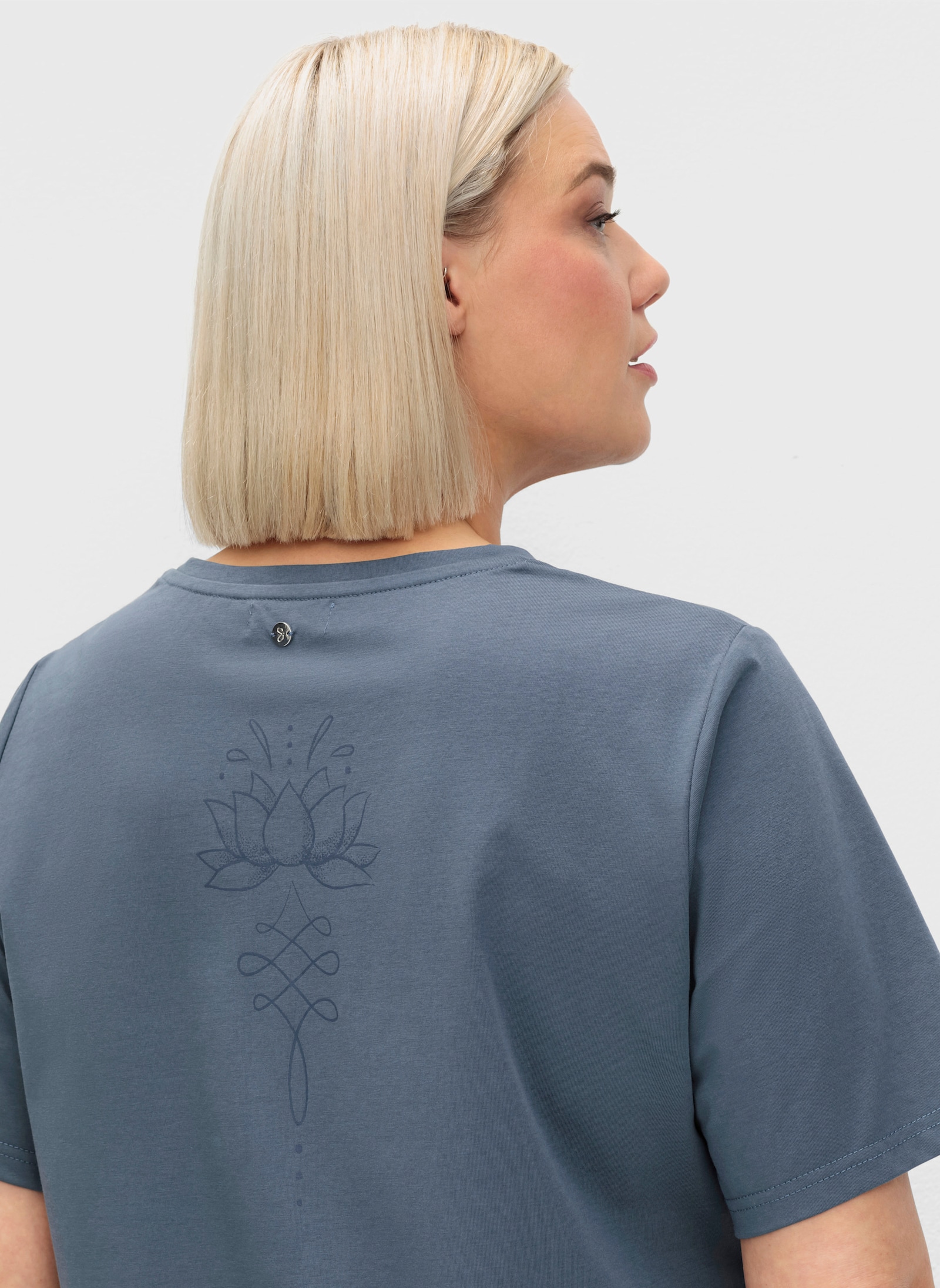 sheego Yogashirt in Longform - rauchgrau