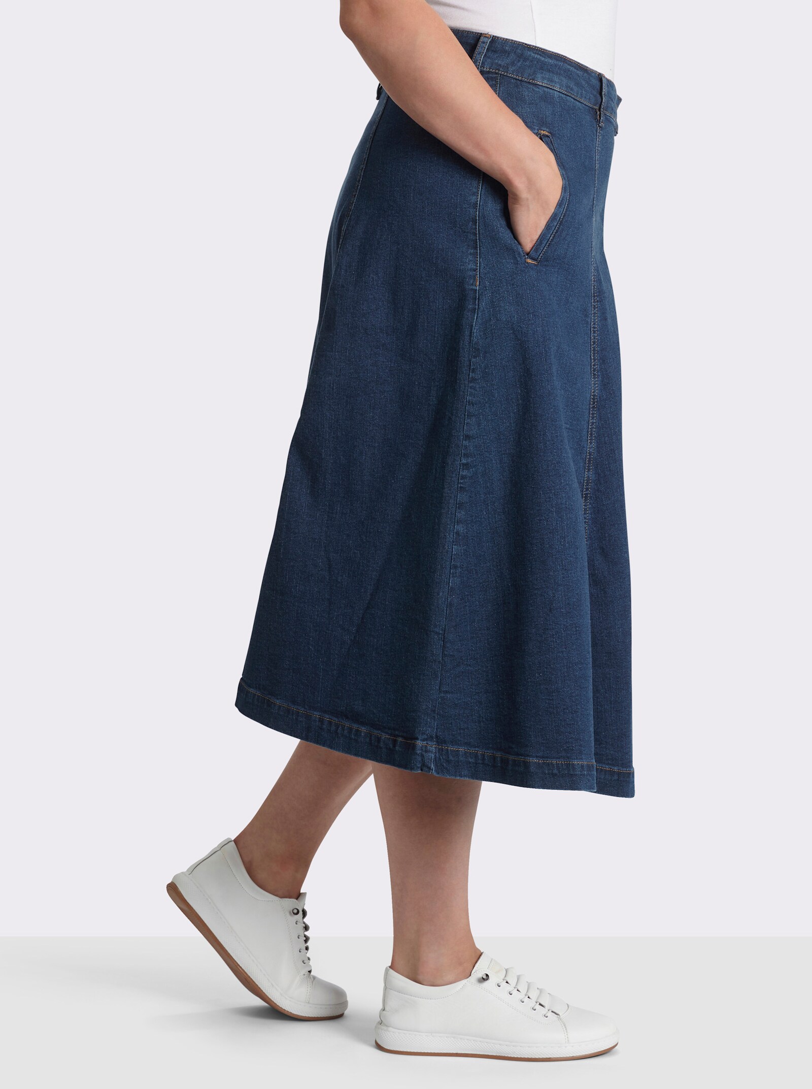 Jeansrock in ausgestellter Bahnenform - blue-stone-washed