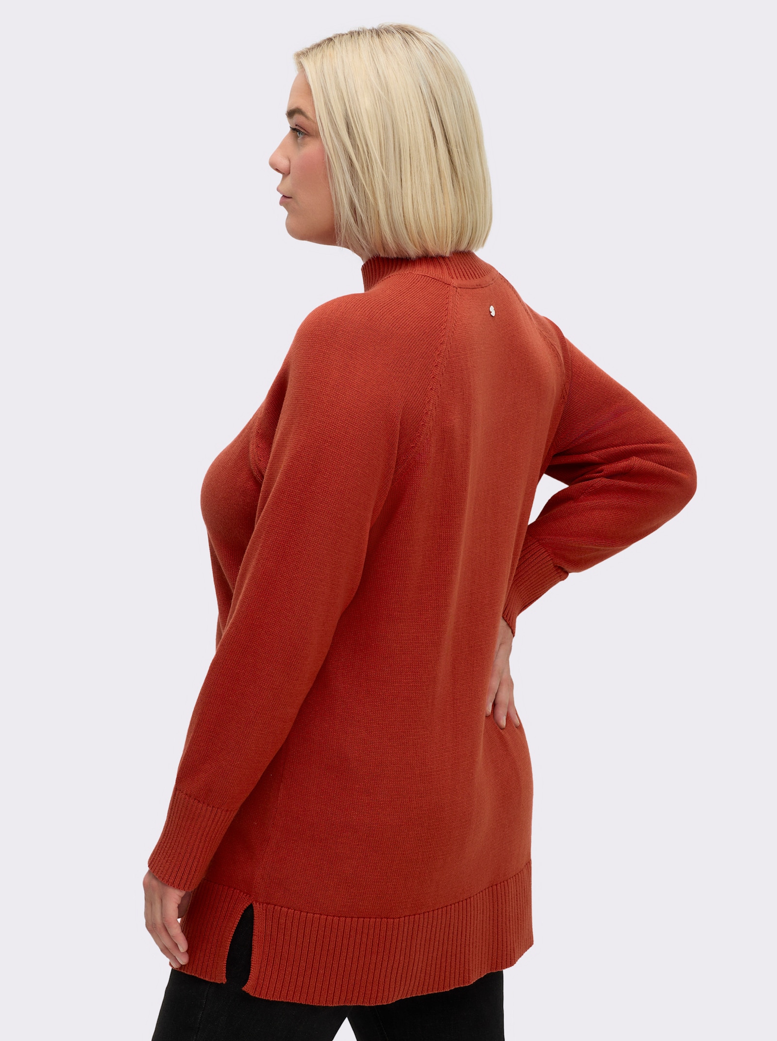 sheego Longpullover mit Stehkragen und Rippabschlüssen - rostrot