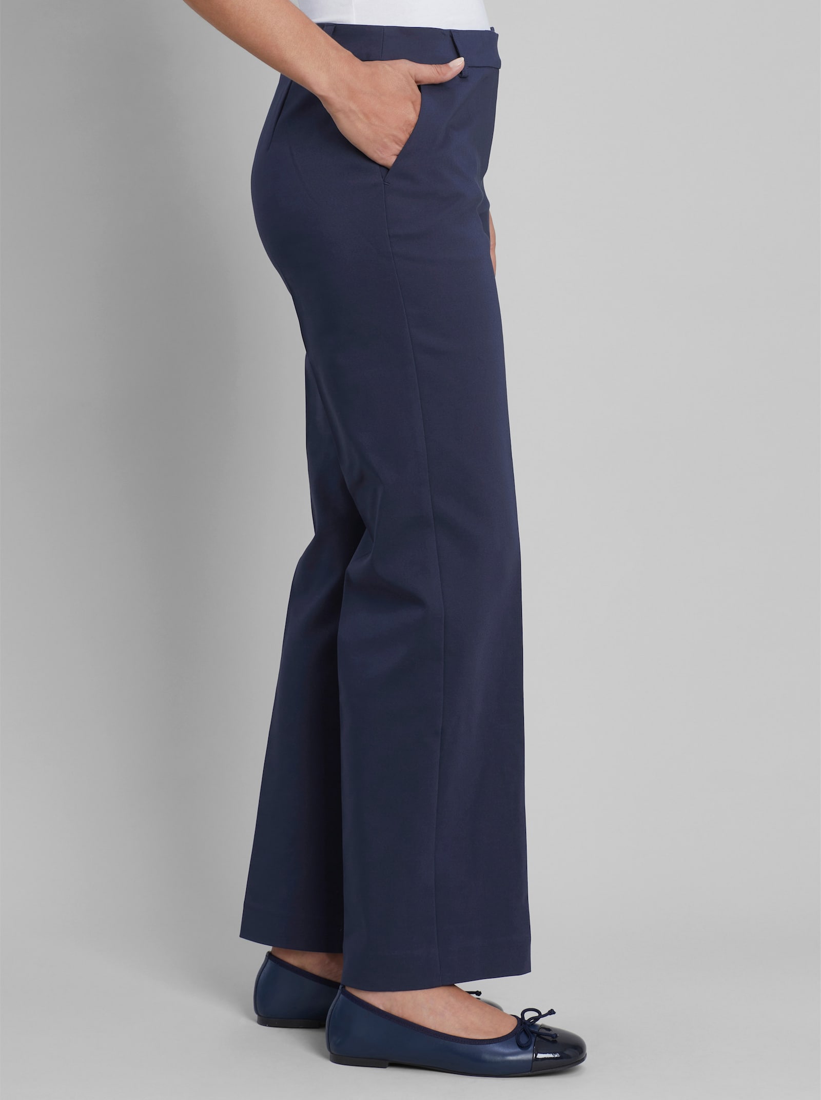 heine Bügelfaltenhose mit weitem Bein - marine