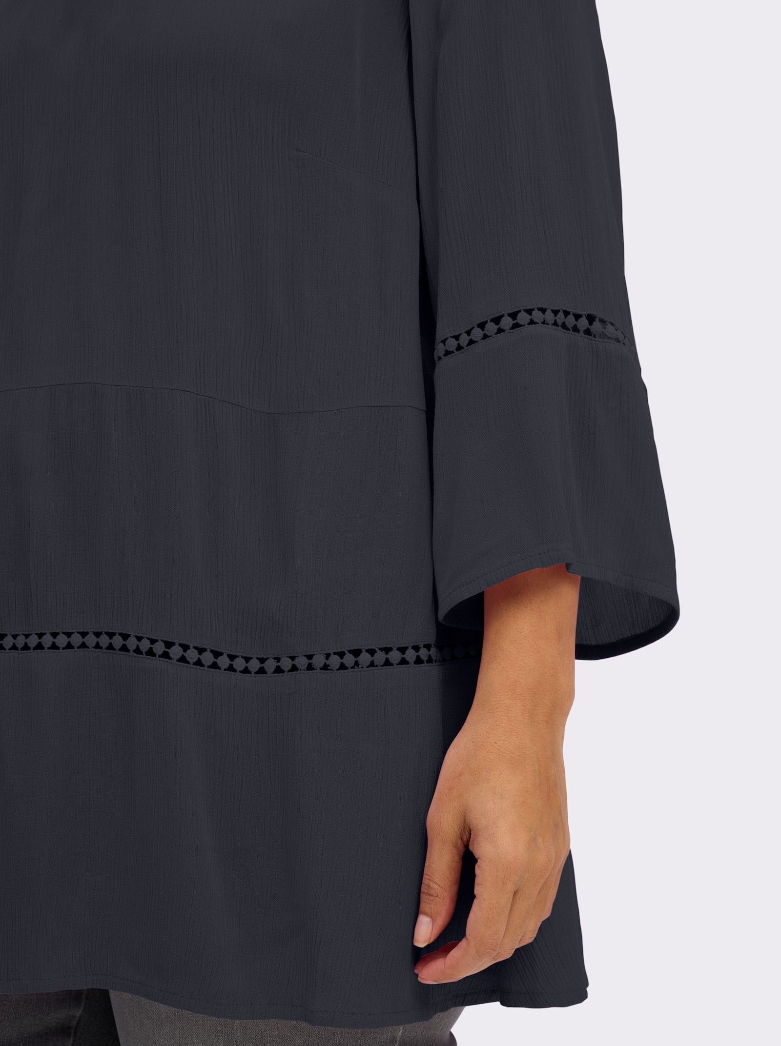 sheego Tunika mit 3/4-Arm und Lochmusterborte - tiefblau