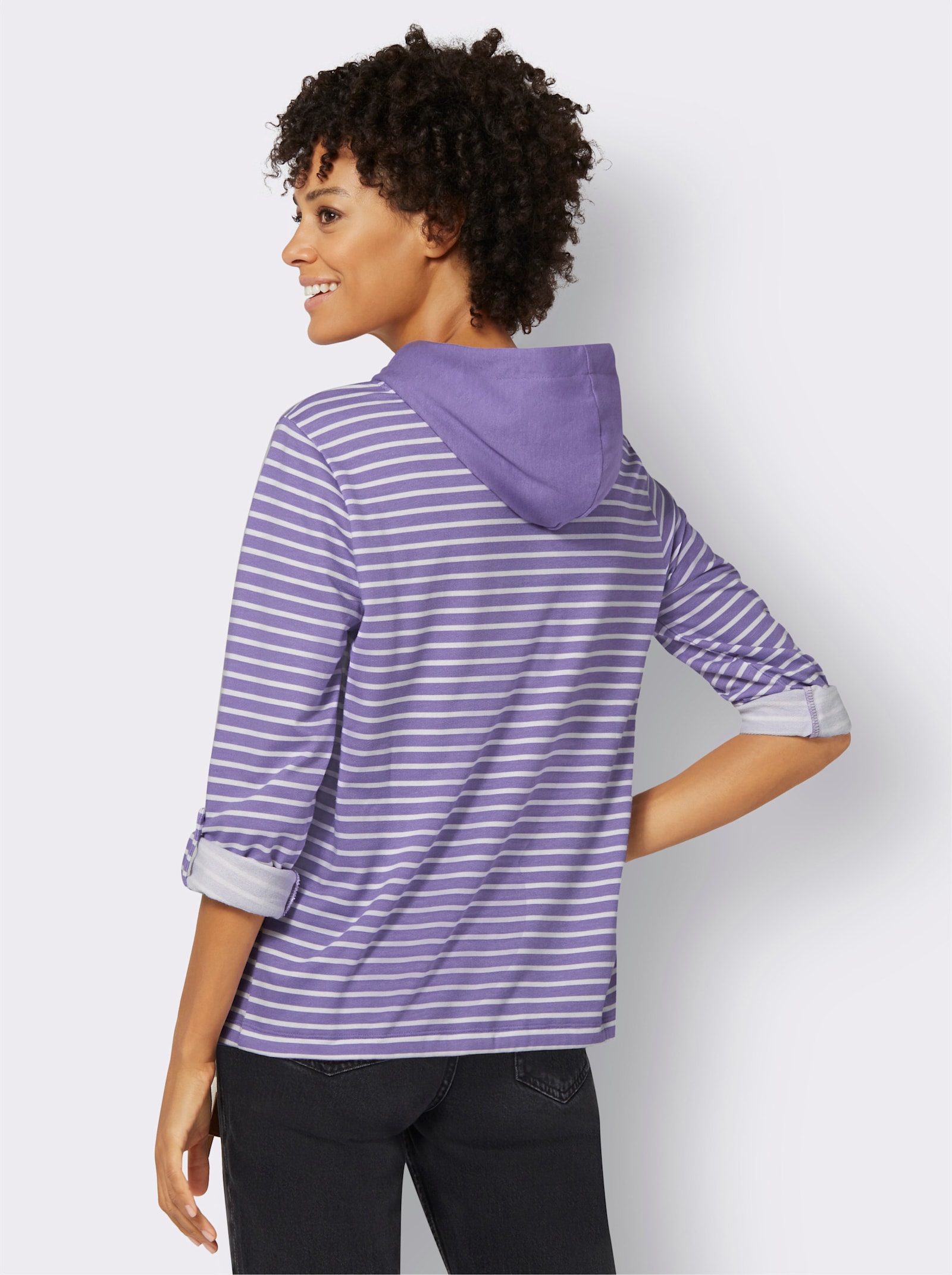 Ringelshirt in Sweat-Qualität - lavendel-ecru-geringelt