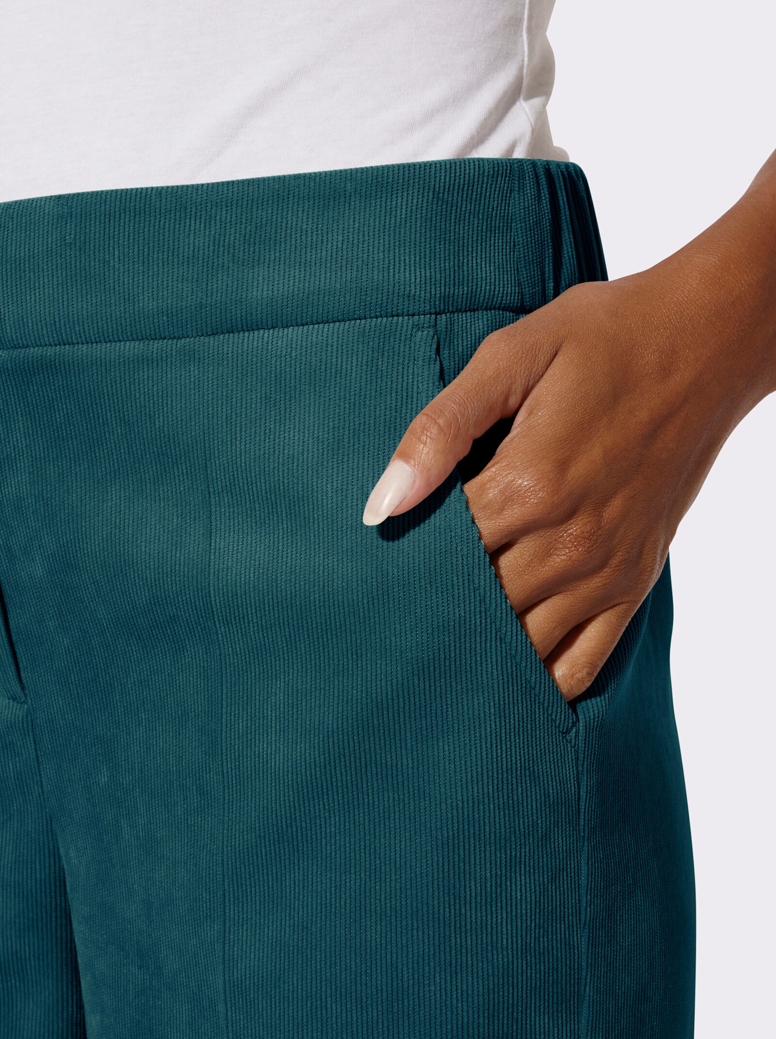 Cordhose mit Dehnbund hinten - petrol