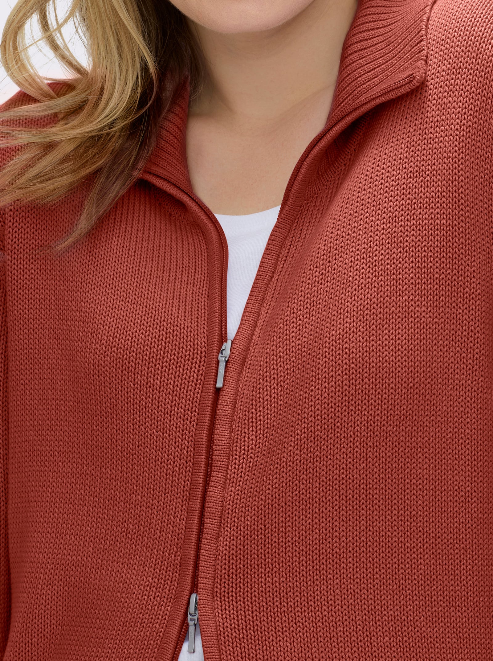 Strickjacke mit 2-Wege-Reißverschluss - rostrot