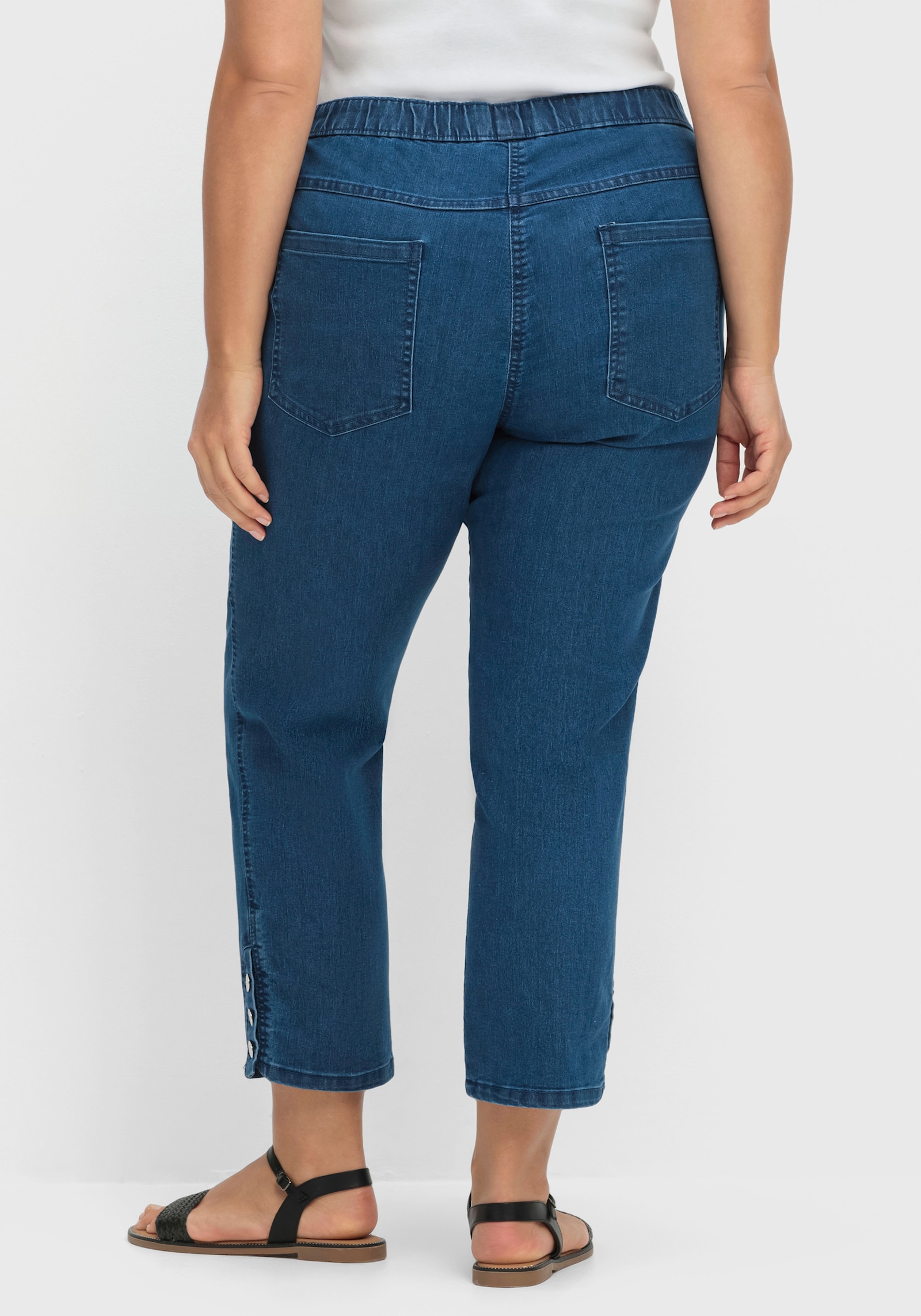 7/8-Jeans mit seitlichen Zierknöpfen - blue-stone-washed