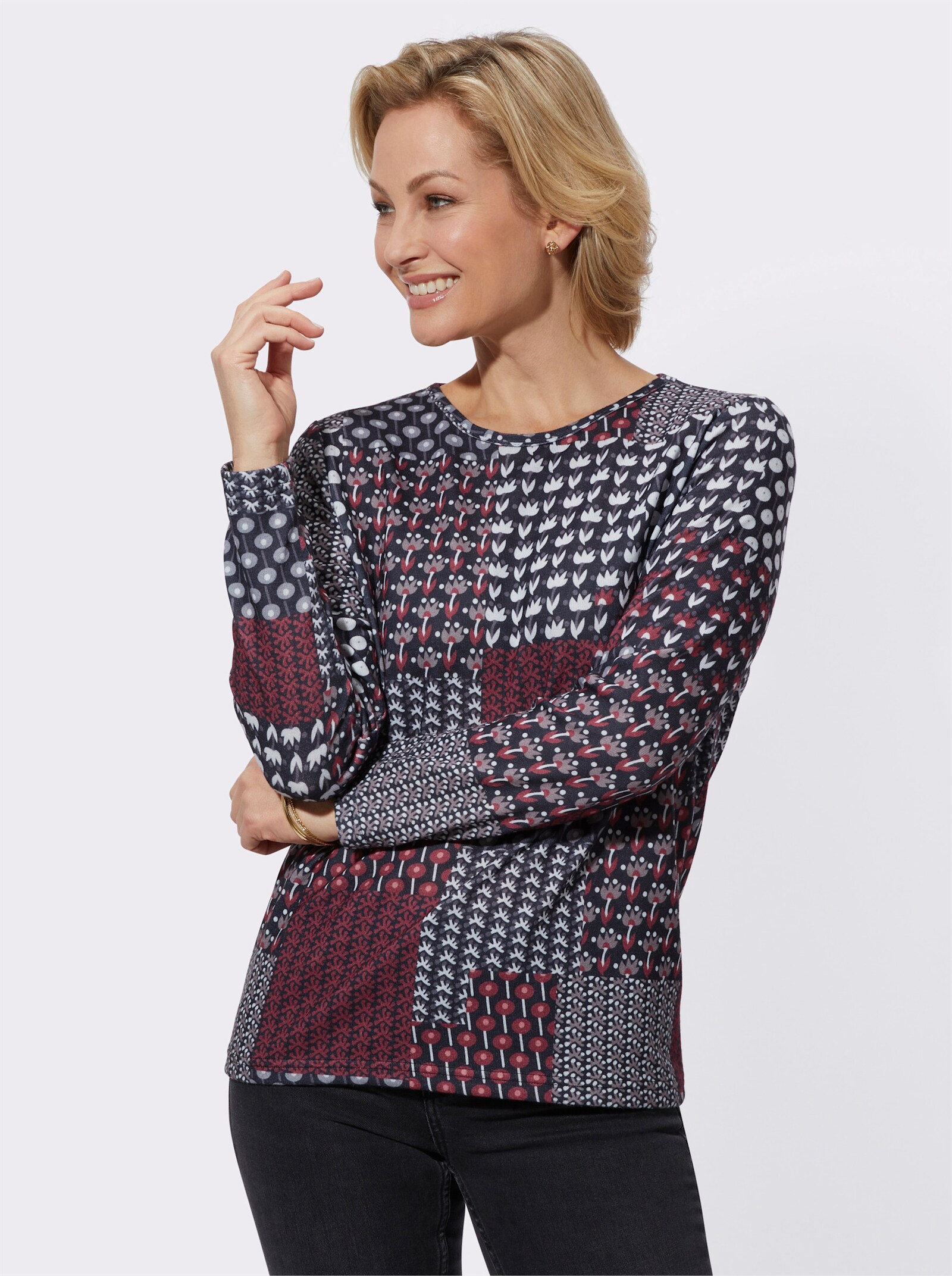 Langarmshirt mit Druck in Patch-Optik - kirsche-schwarz-bedruckt