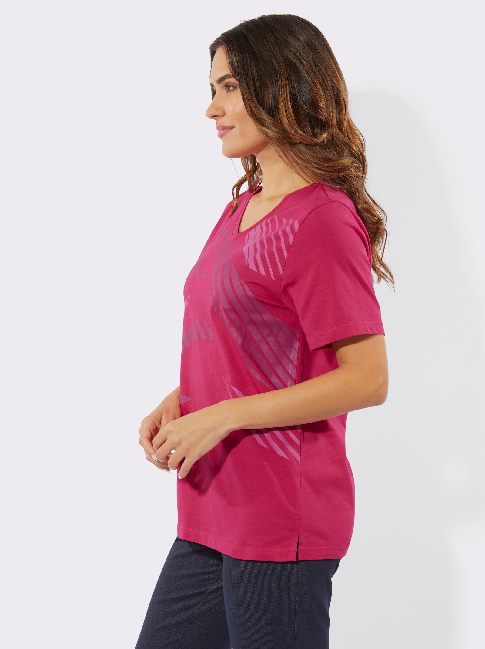 Freizeitshirt mit Seitenschlitzen - pink-bedruckt