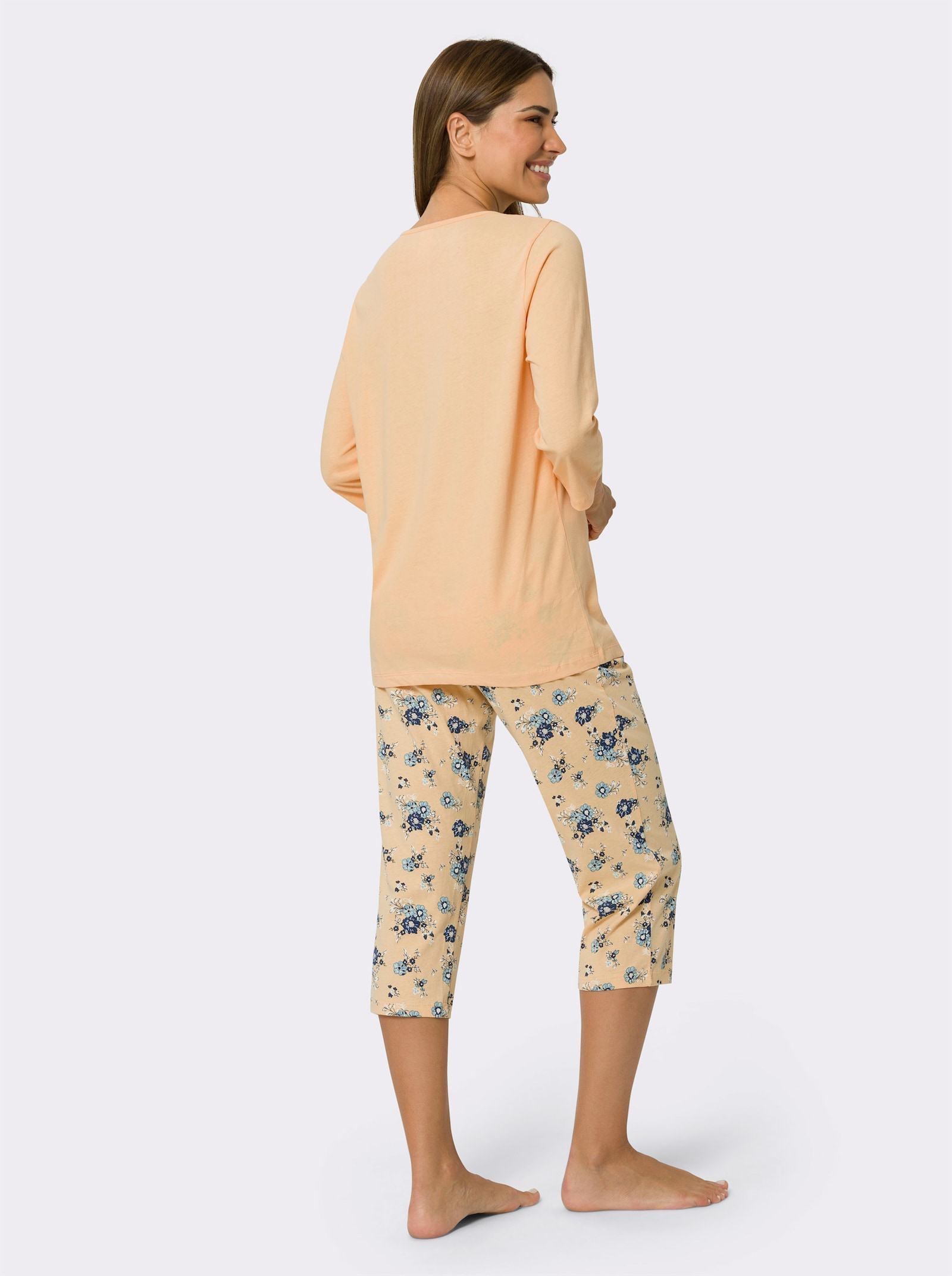 Capri-pyjama met bloemenprint - apricot geprint