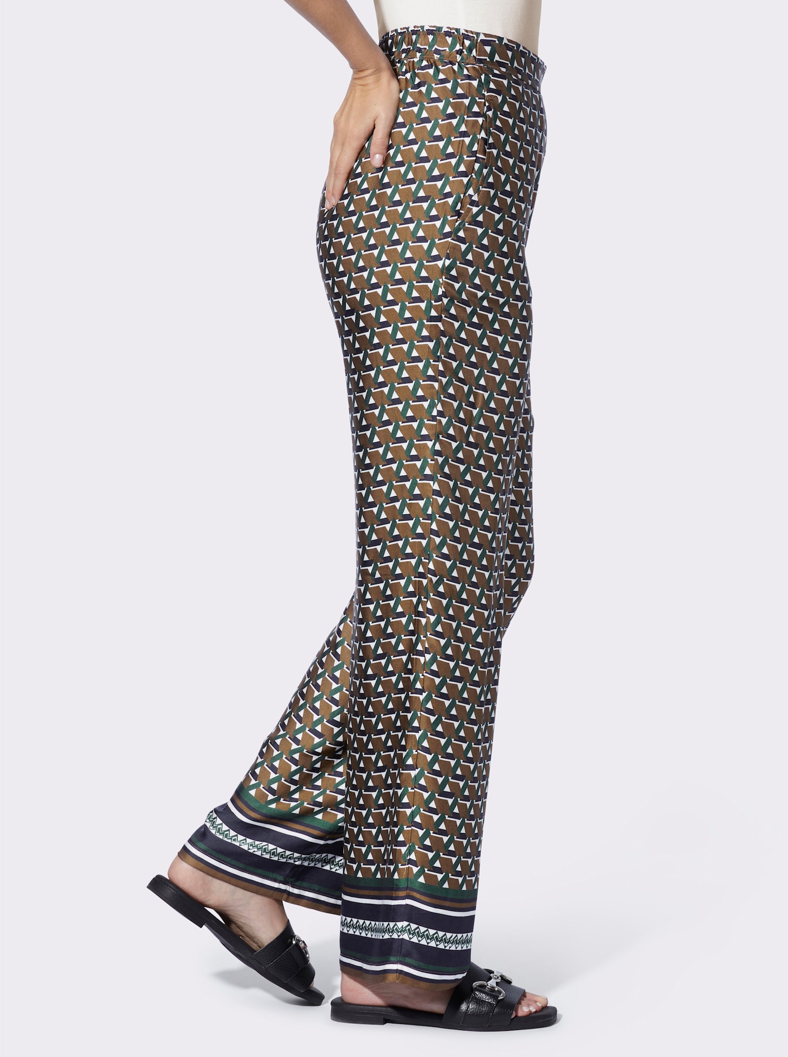 heine Schlupfhose mit Nahttasche - braun-schwarz-bedruckt