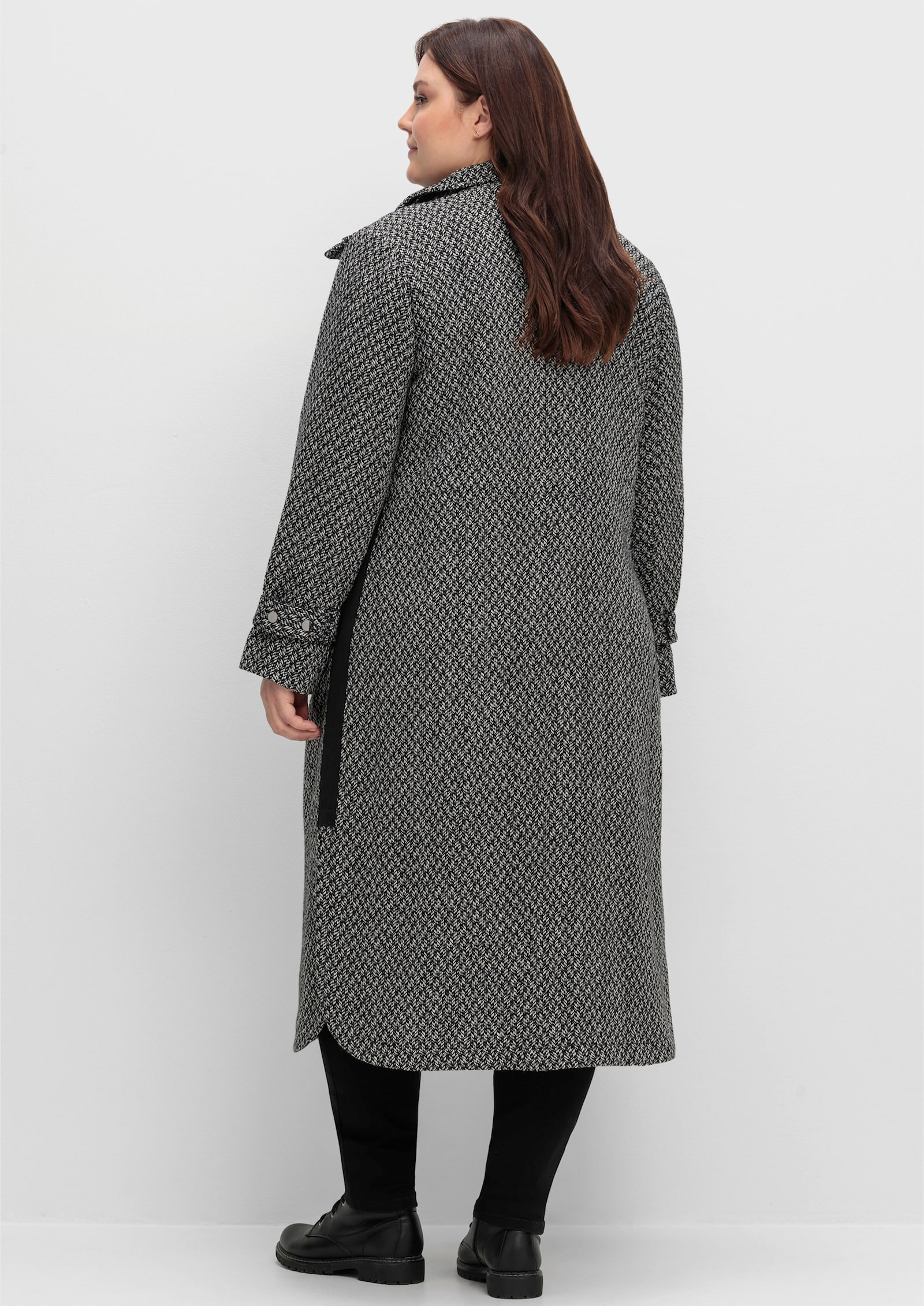 sheego Mantel im Cargo-Stil - schwarz-weiß