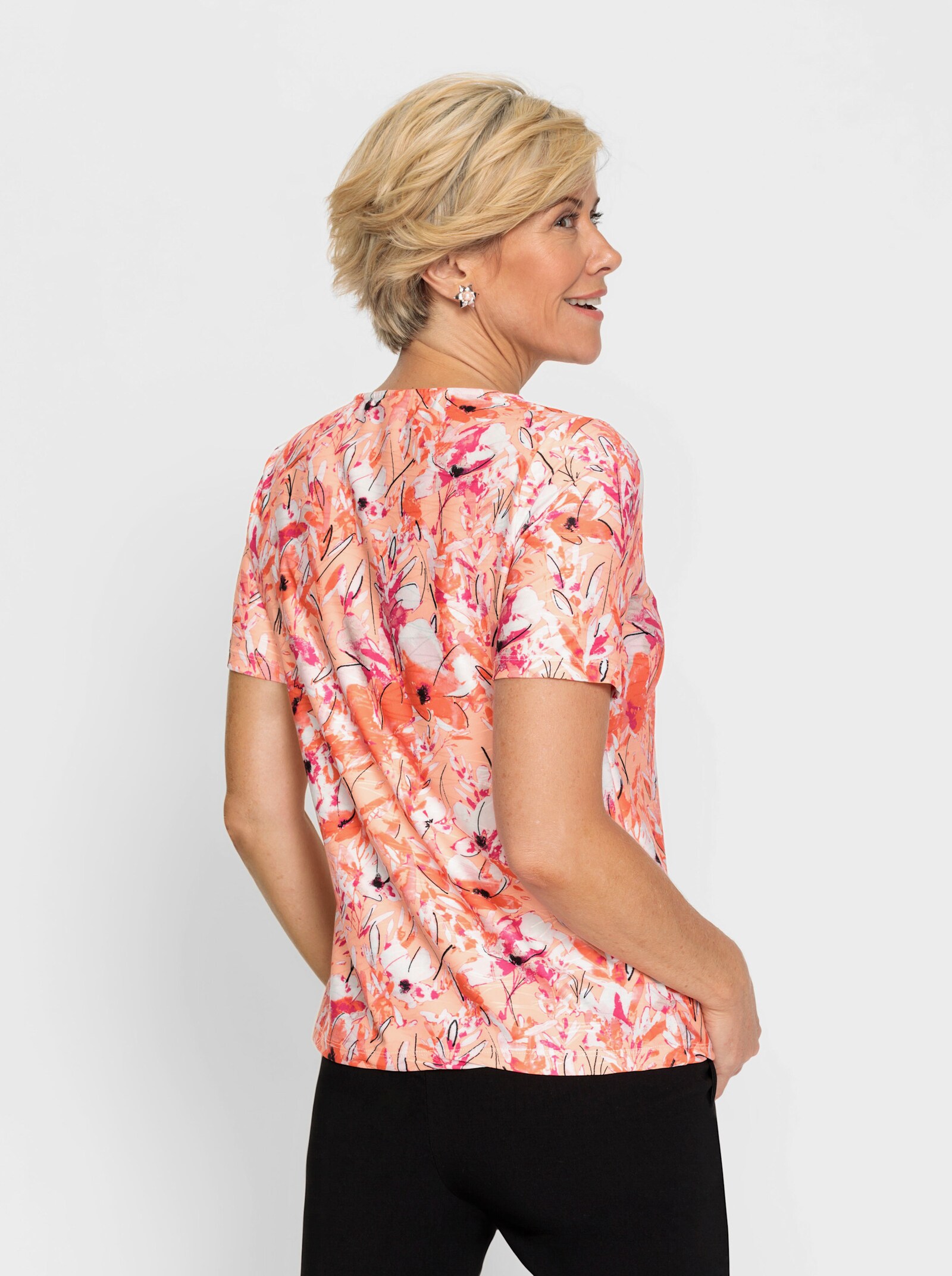 Rundhalsshirt im floralen Dessin - apricot-ecru-bedruckt