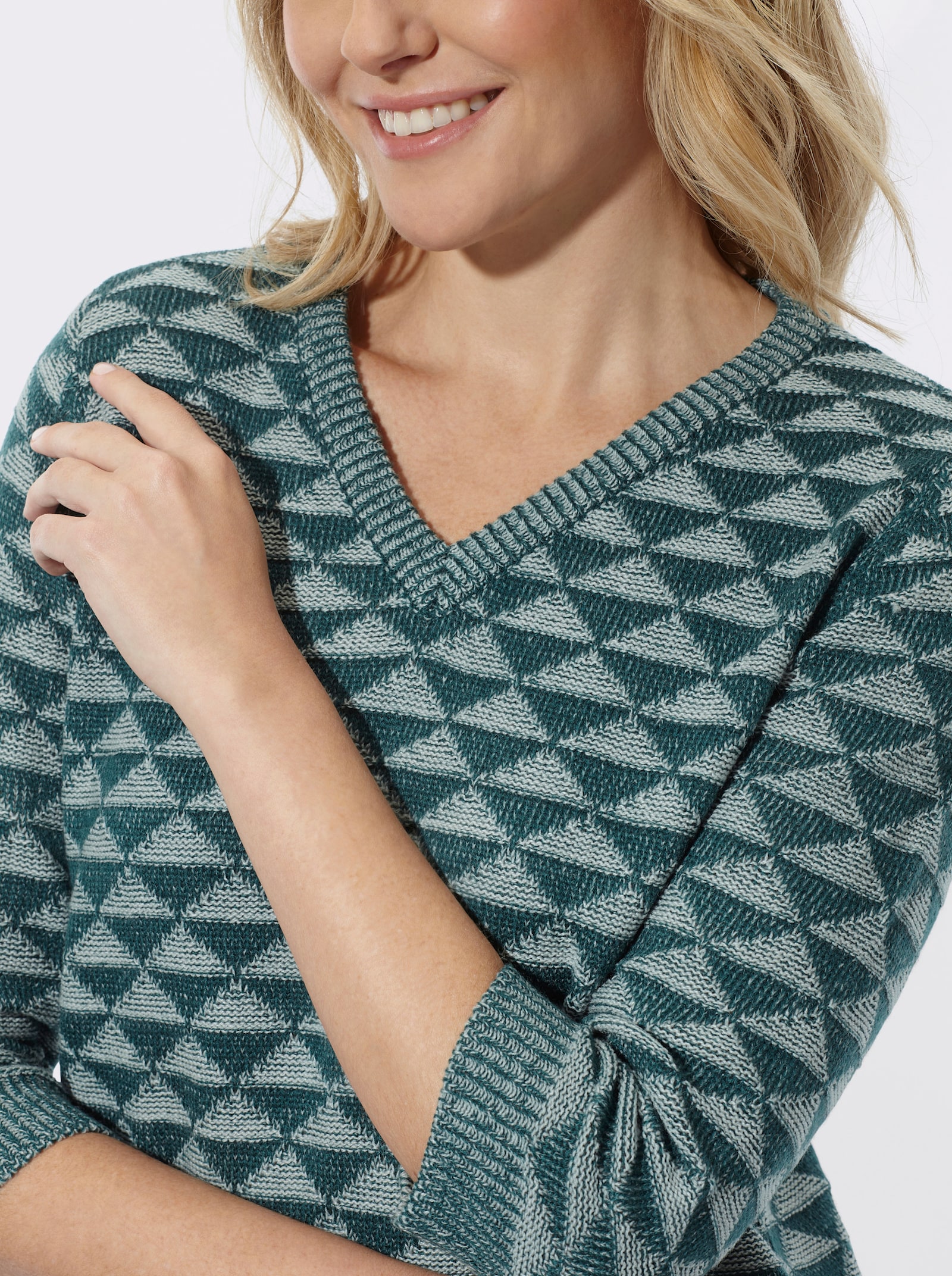 V-Ausschnitt-Pullover mit Strickmuster - petrol-ecru-gemustert