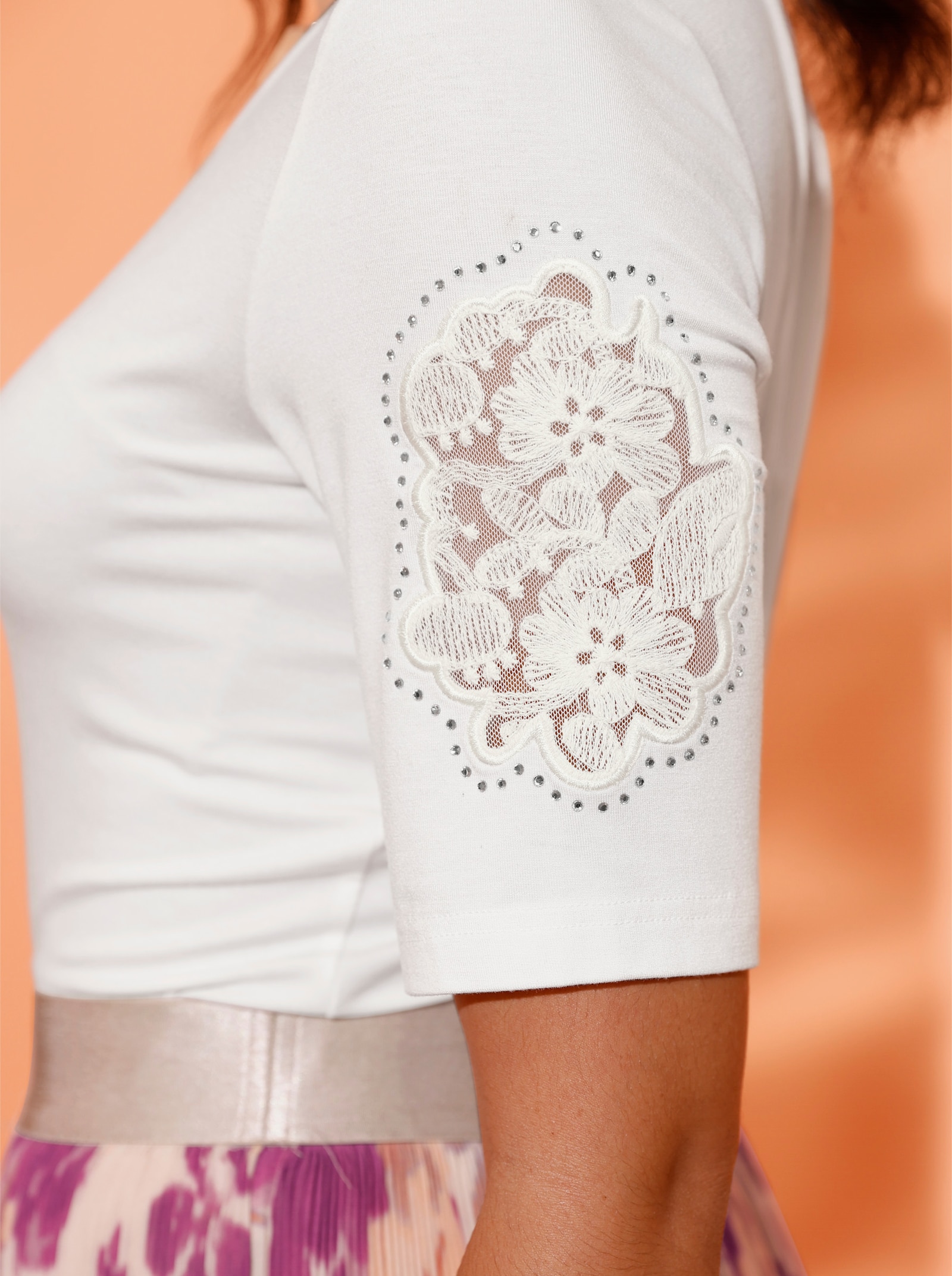 Plisseerock mit Viskose-Futter - elfenbein-fuchsia-bedruckt