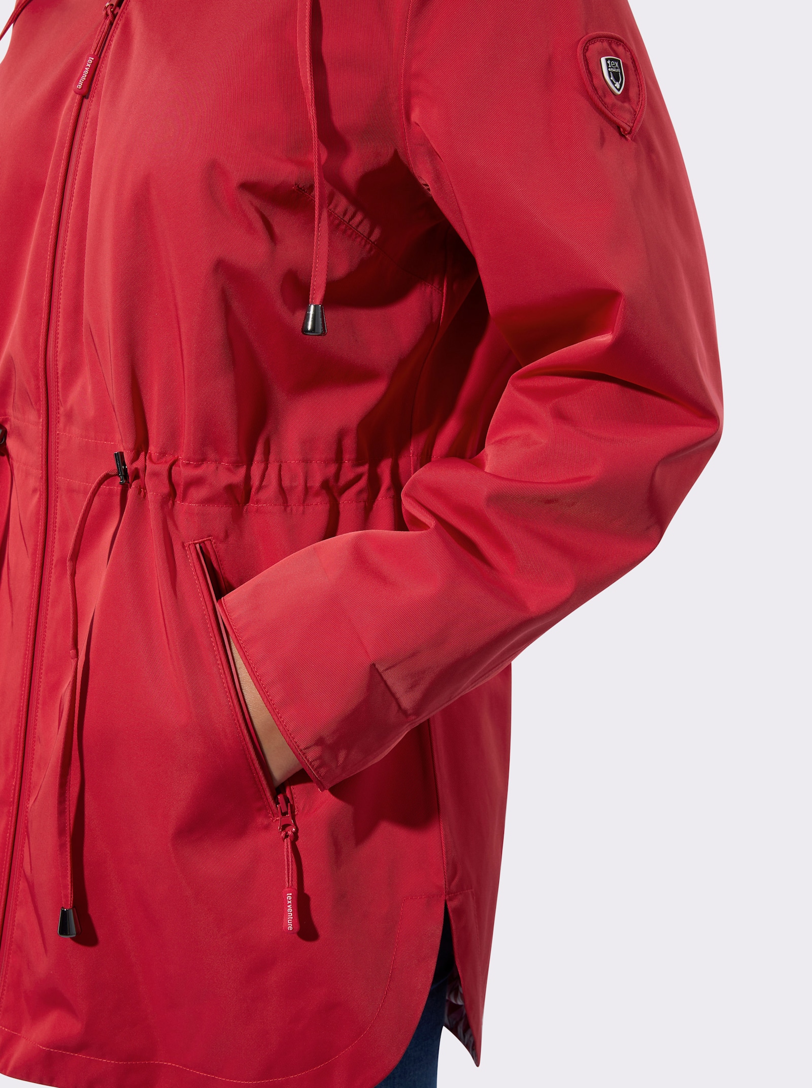 Funktionsjacke mit innovativer Ausrüstung - rot