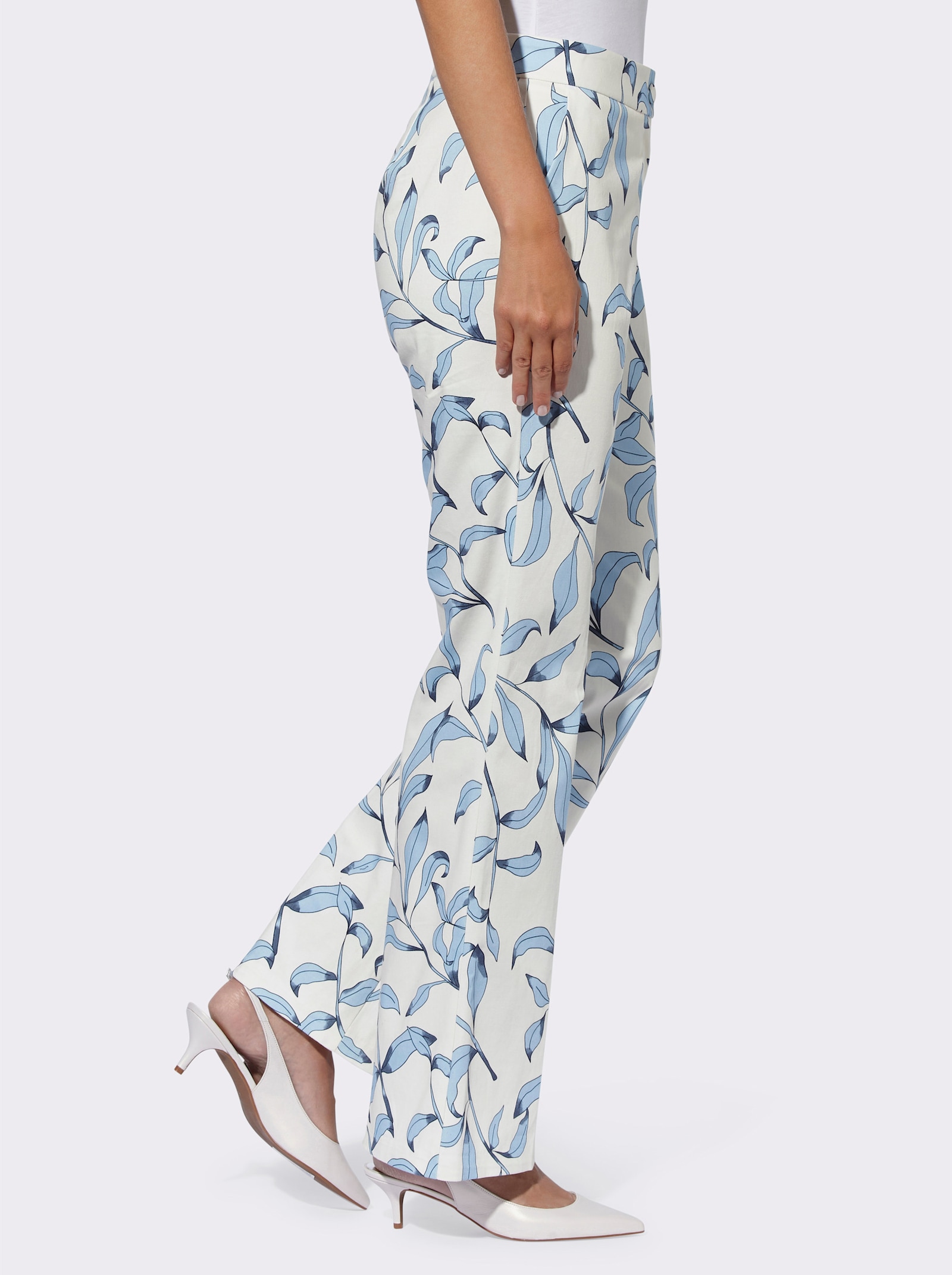 heine Druckhose , leicht ausgestellt - ecru-eisblau-bedruckt