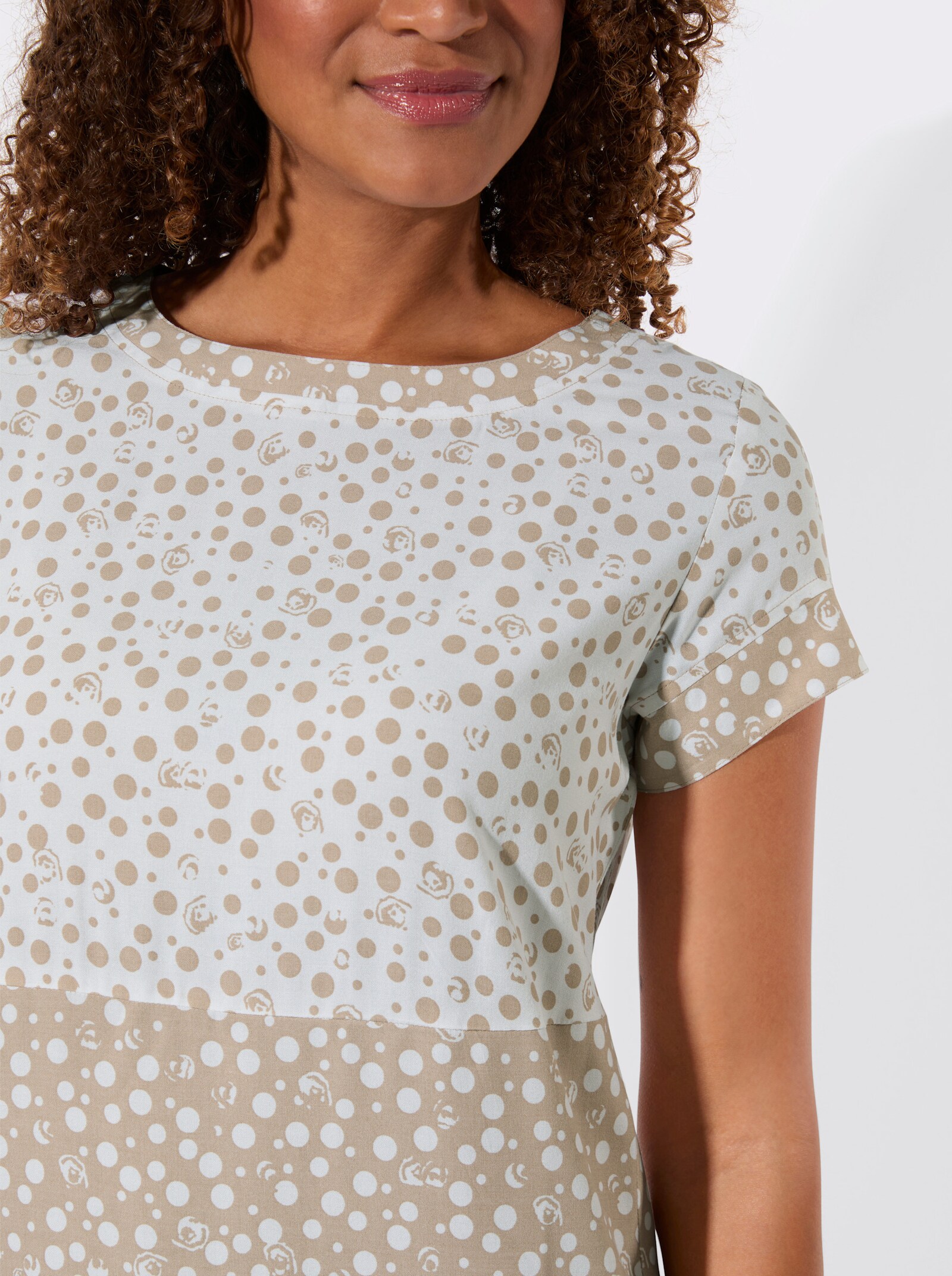 Webkleid im Pünktchen-Dessin - beige-ecru-bedruckt