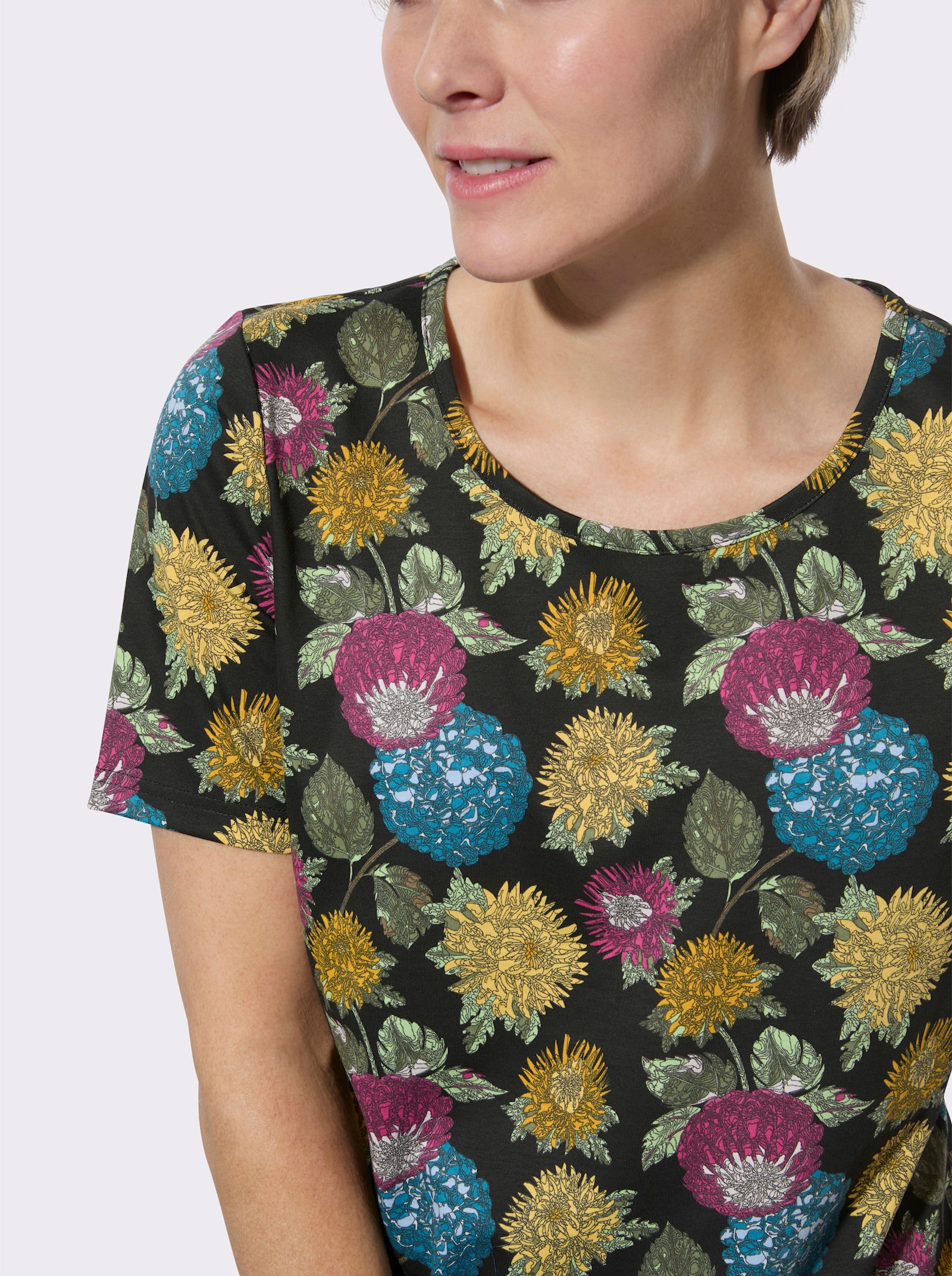 Print-Shirt mit floralem Muster - schwarz-gelb-bedruckt