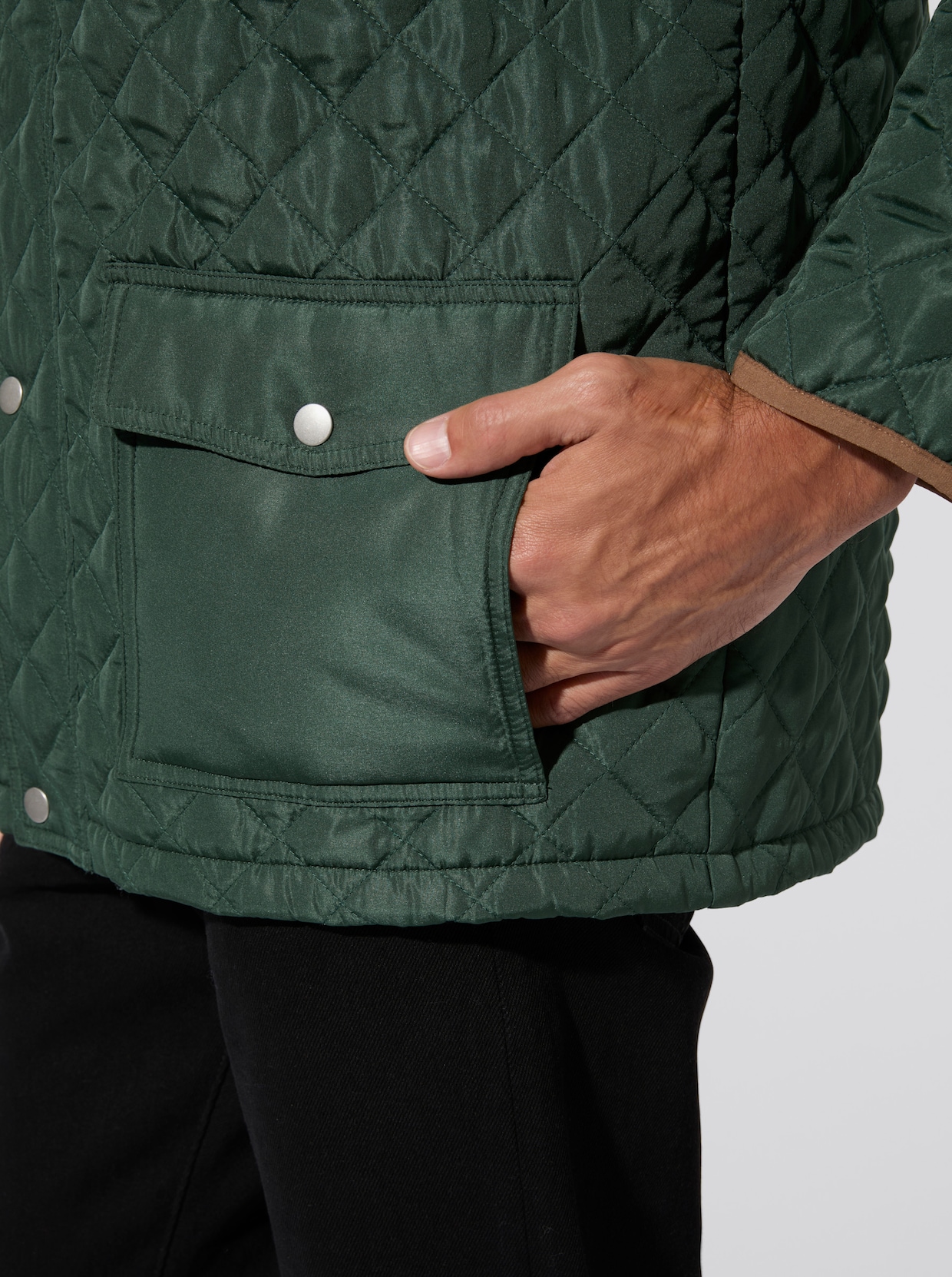 Prošívaná bunda s kosočtvercovým vzorem - mechová