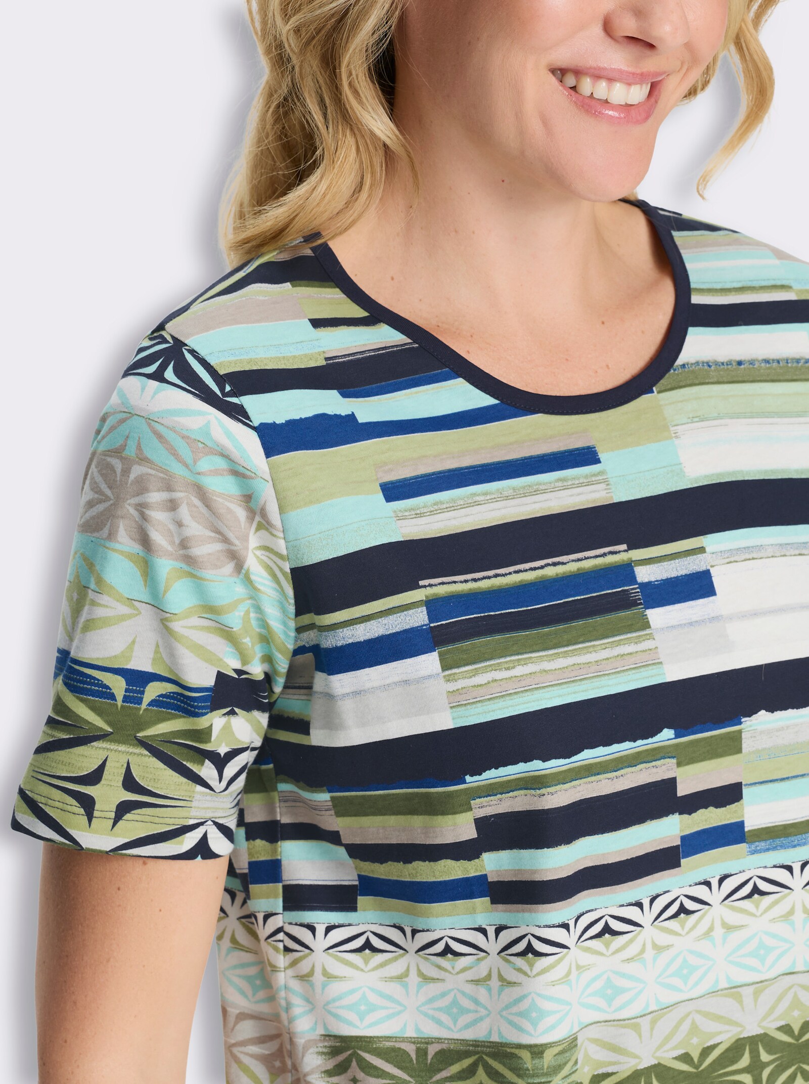 Kurzarmshirt mit grafischem Druck - khaki-sesam-bedruckt