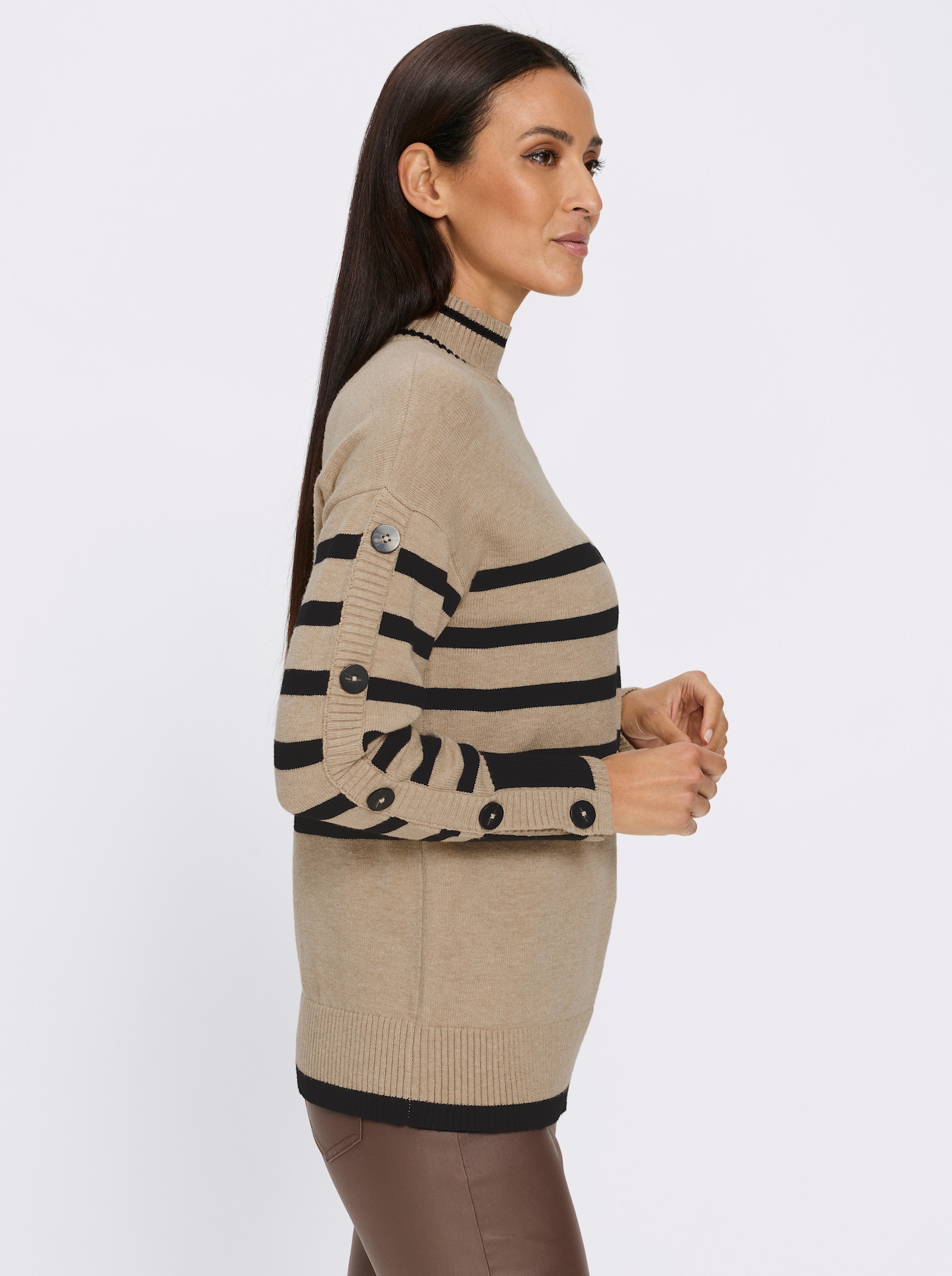 heine Stehkragenpullover mit Zierknöpfen - beige-schwarz-gestreift