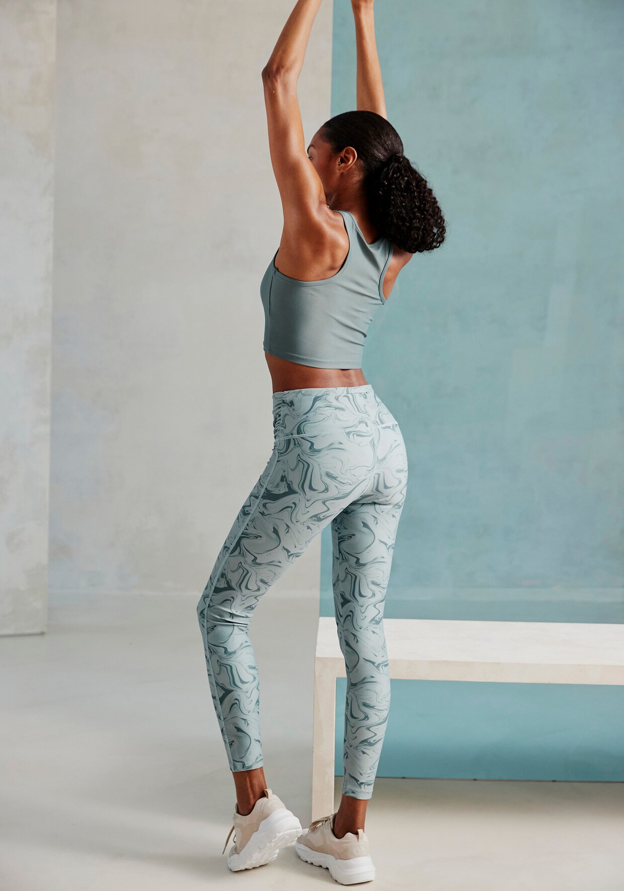 LASCANA ACTIVE Functionele legging - groen