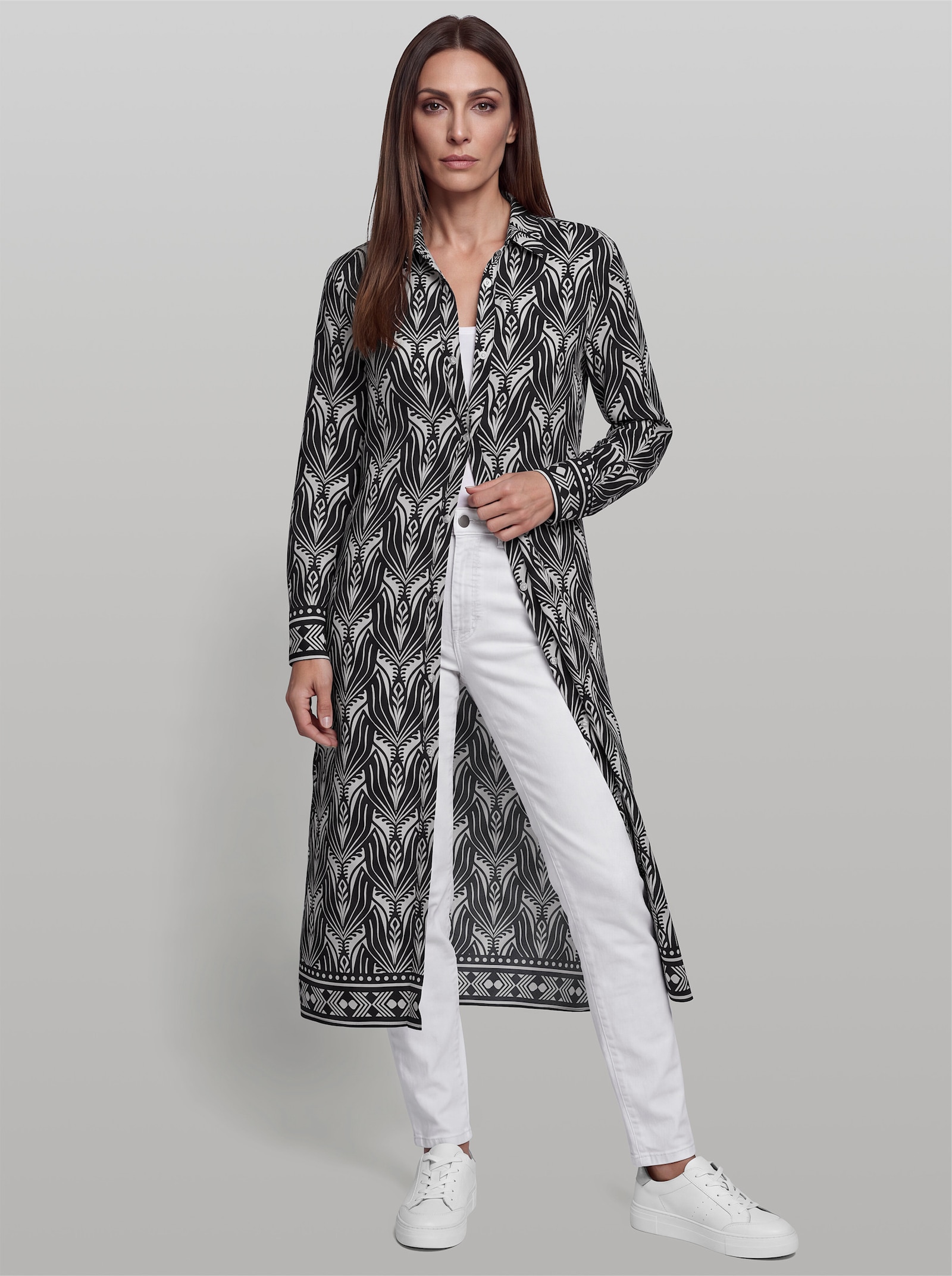heine Longbluse mit Druck-Dessin - ecru-schwarz-bedruckt