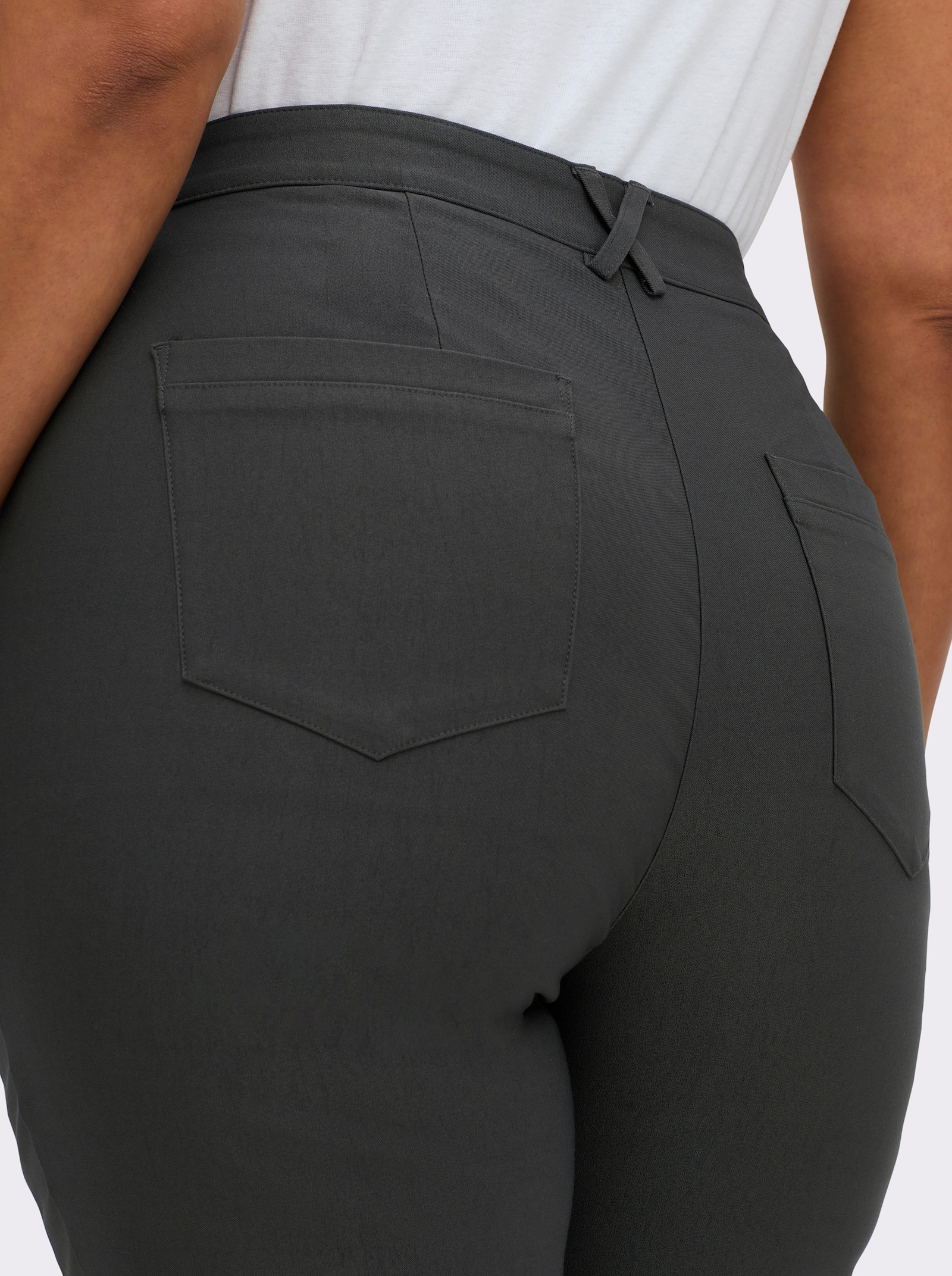 sheego Bengalinebroek recht, met geborduurde zak - grafiet