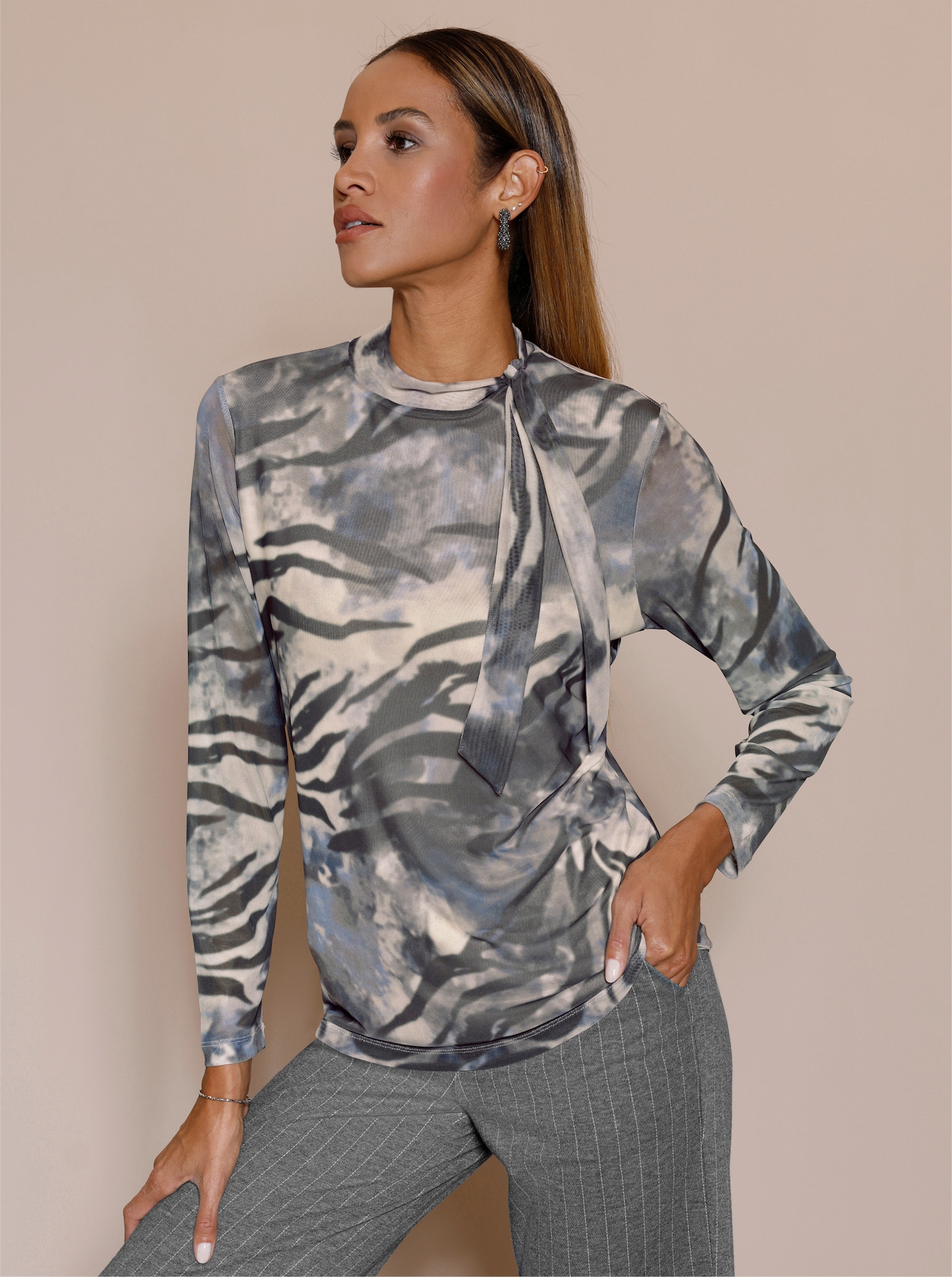 Langarmshirt in bedruckter Mesh-Qualität - graphit-champagner-bedruckt