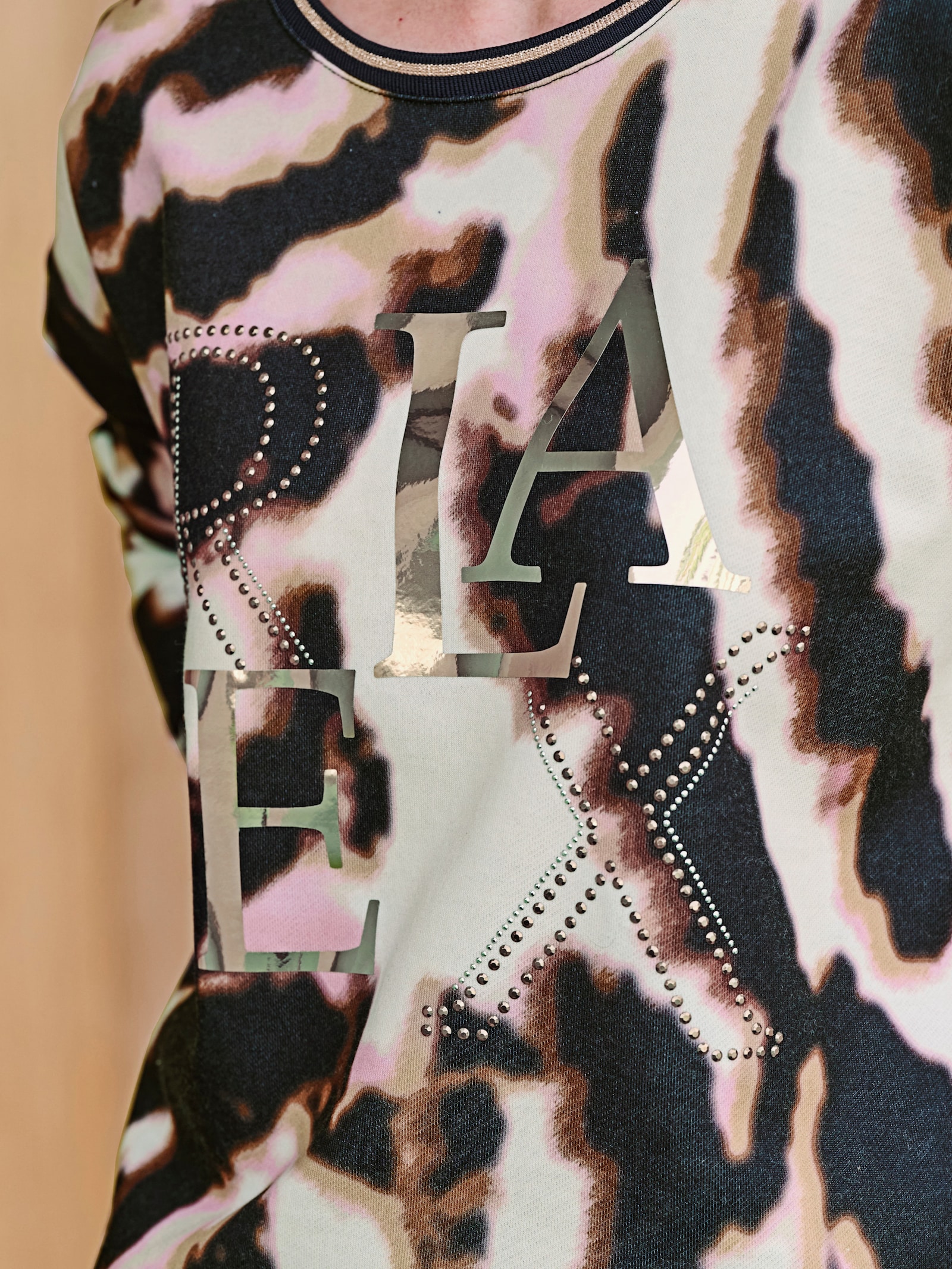 heine Sweatshirt met luipaarddessin - zwart/roze bedrukt