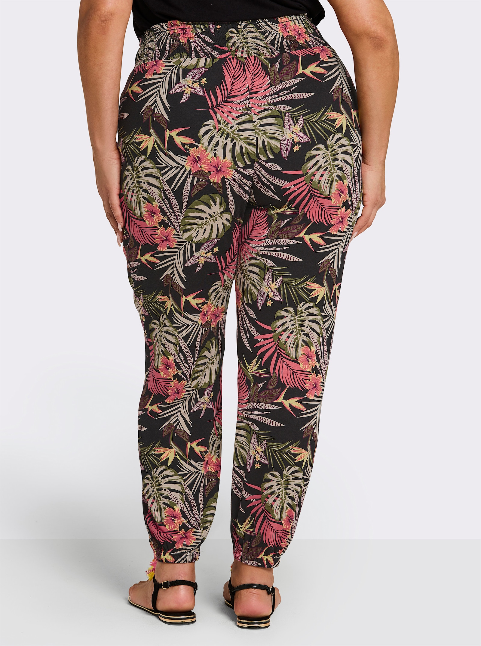 sheego Jerseybroek met tropische print - zwart/bordeaux bedrukt