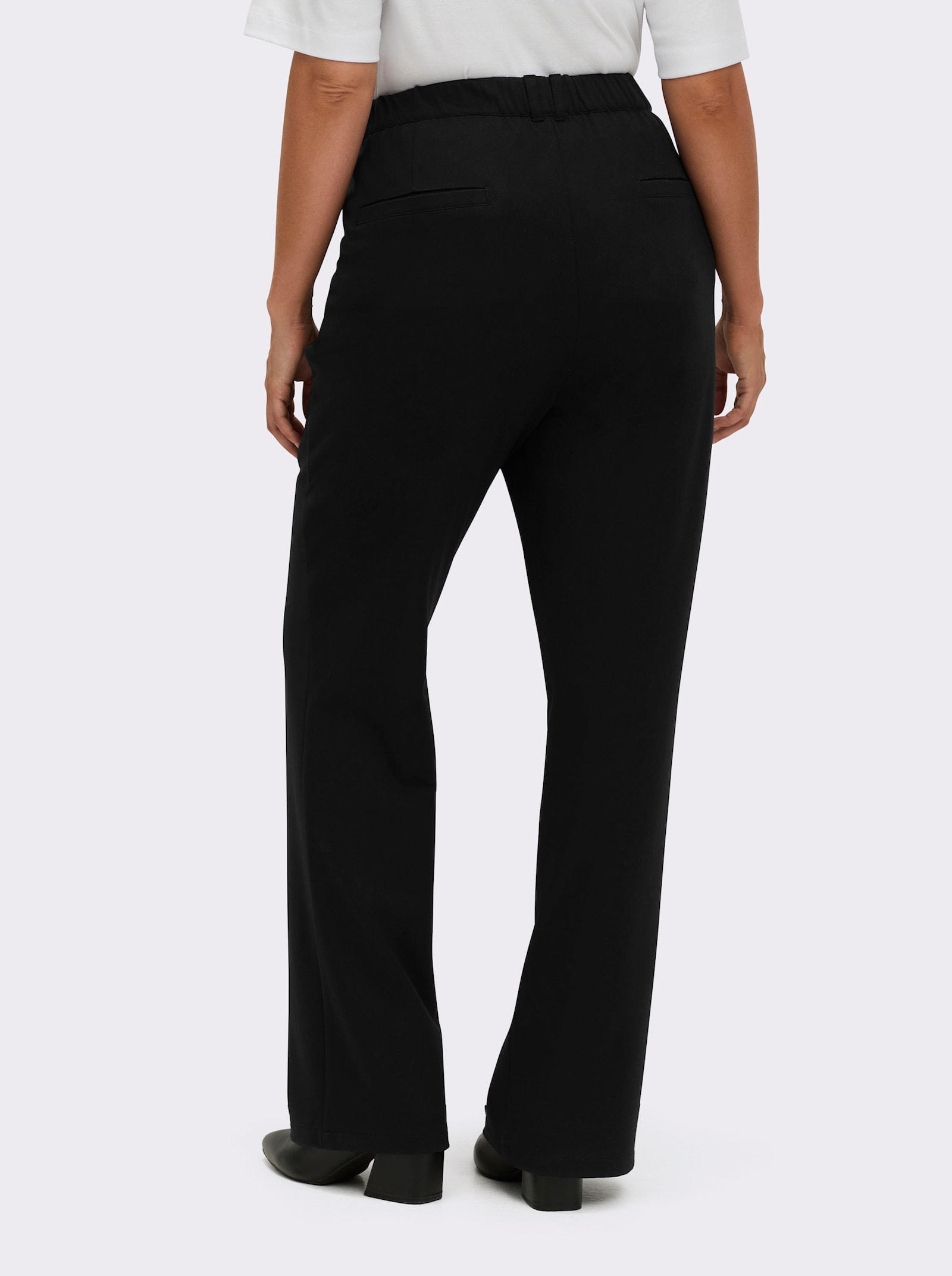 sheego Schlupfhose in Bootcut-Form - schwarz
