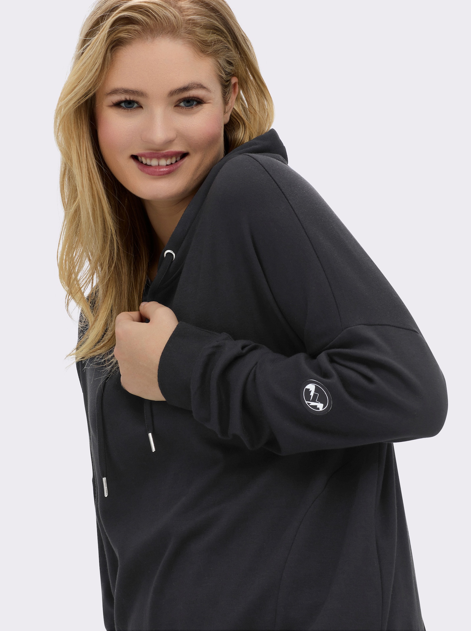 sheego Kapuzensweatshirt mit Rippbündchen - schwarz