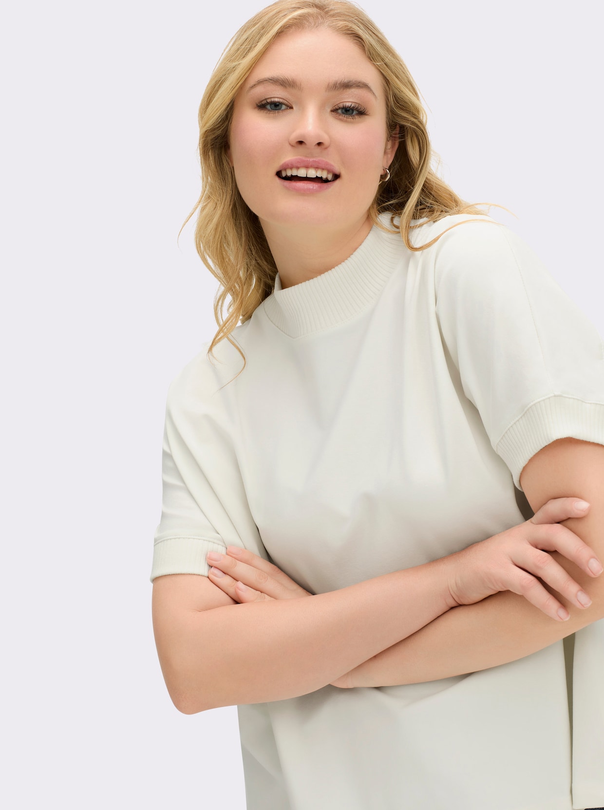 Stehkragenshirt mit Fledermaus-Ärmeln - ecru