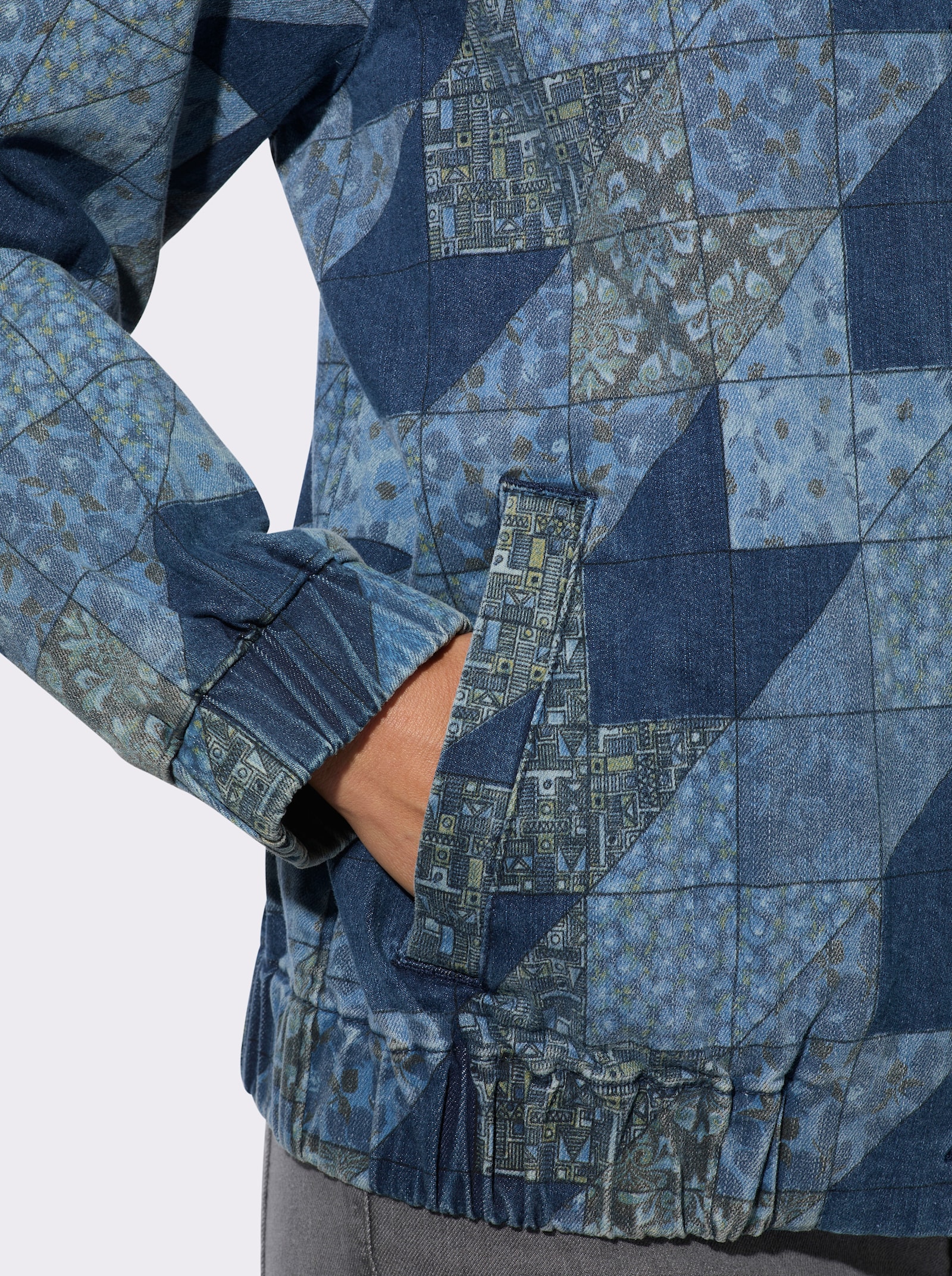 Jeansjacke in Patchwork-Optik - jeansblau-gemustert