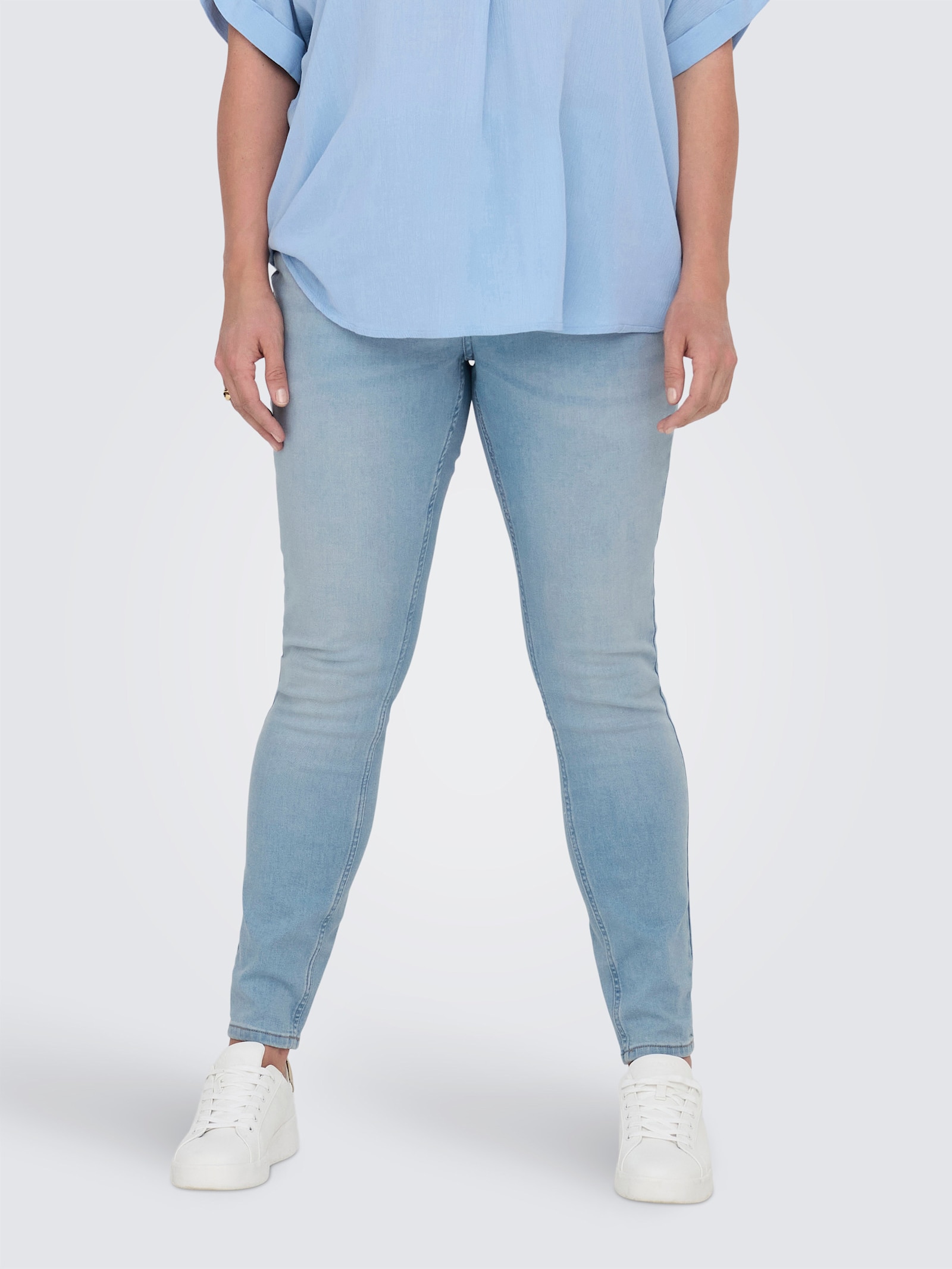 ONLY CARMAKOMA High-waist-Jeans - light blue denim