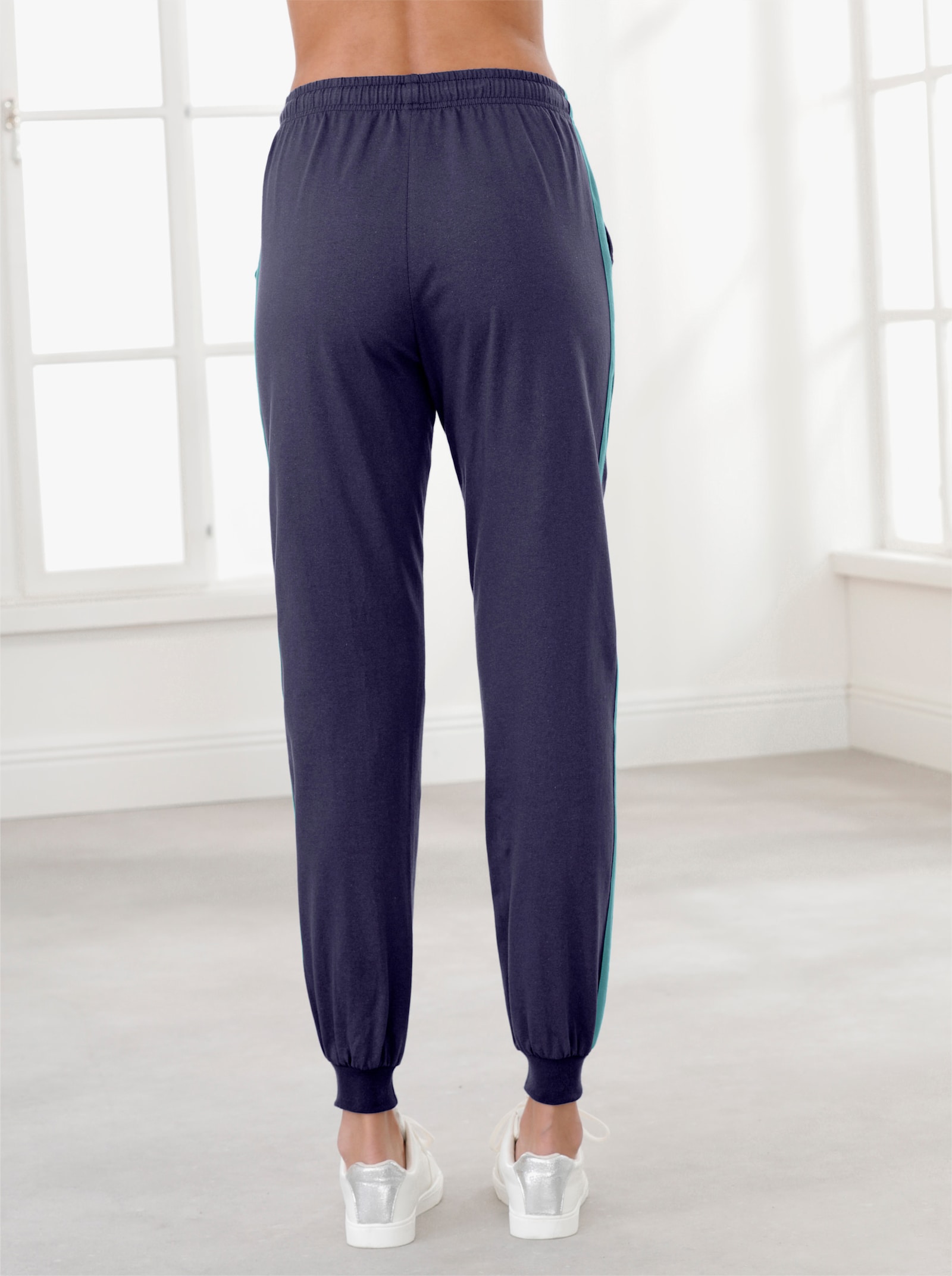 Freizeithose Dehnbund mit Tunnelzug - nachtblau